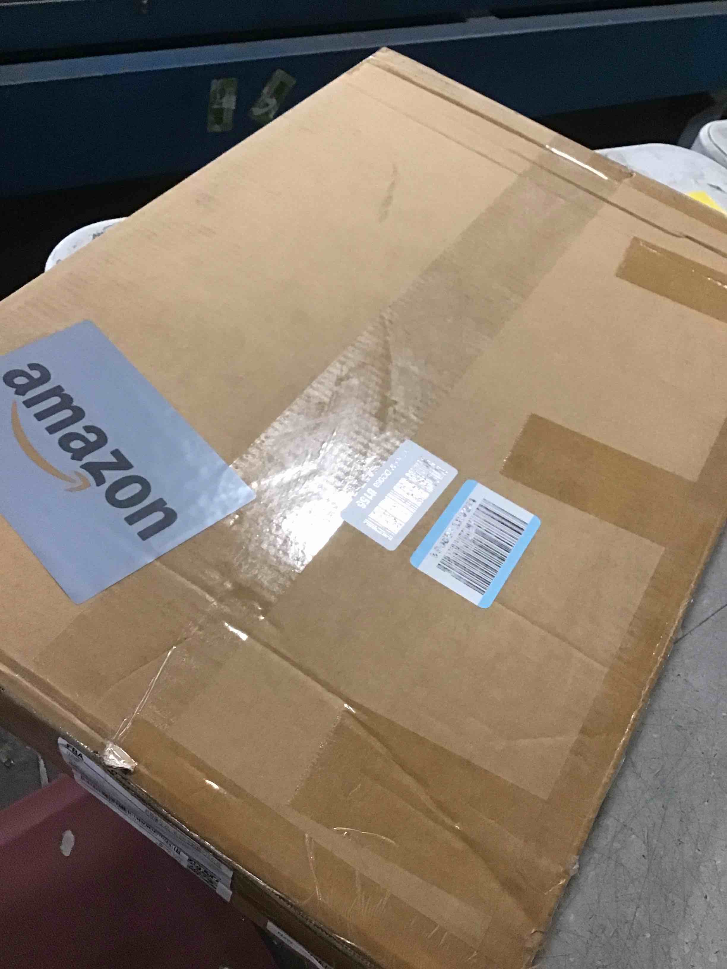 https://s3.amazonaws.com/lotting-images-prod/bidfta/GRA2011502_1743522462149.jpeg