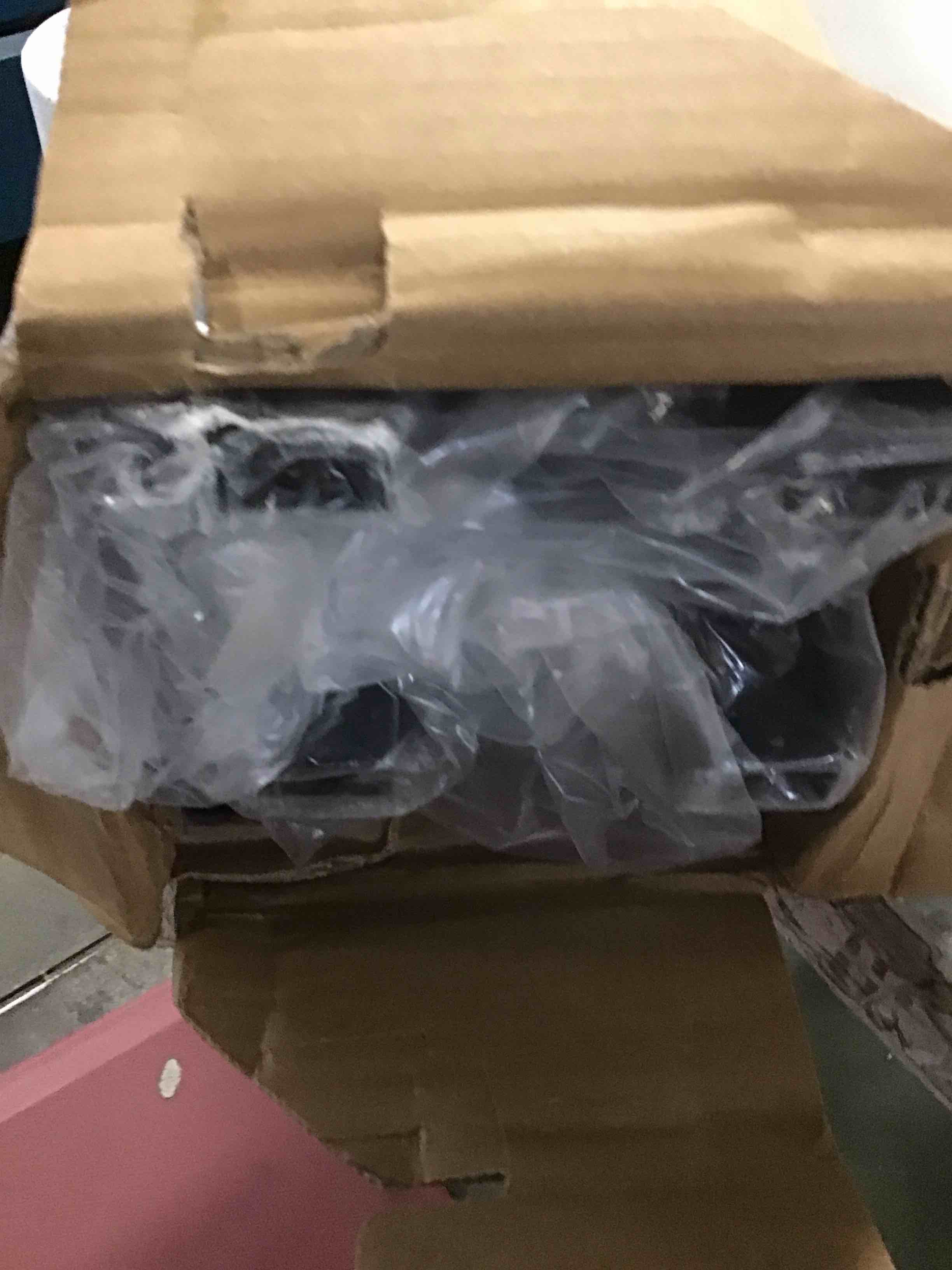 https://s3.amazonaws.com/lotting-images-prod/bidfta/GRA2011540_1743528558229.jpeg
