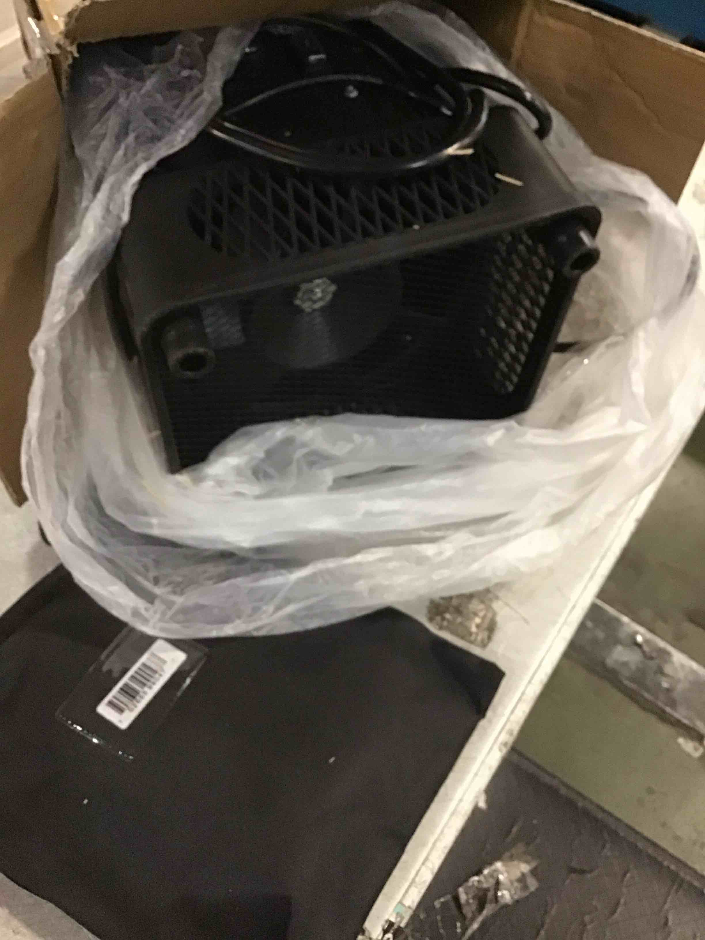 https://s3.amazonaws.com/lotting-images-prod/bidfta/GRA2013931_1745238989925.jpeg