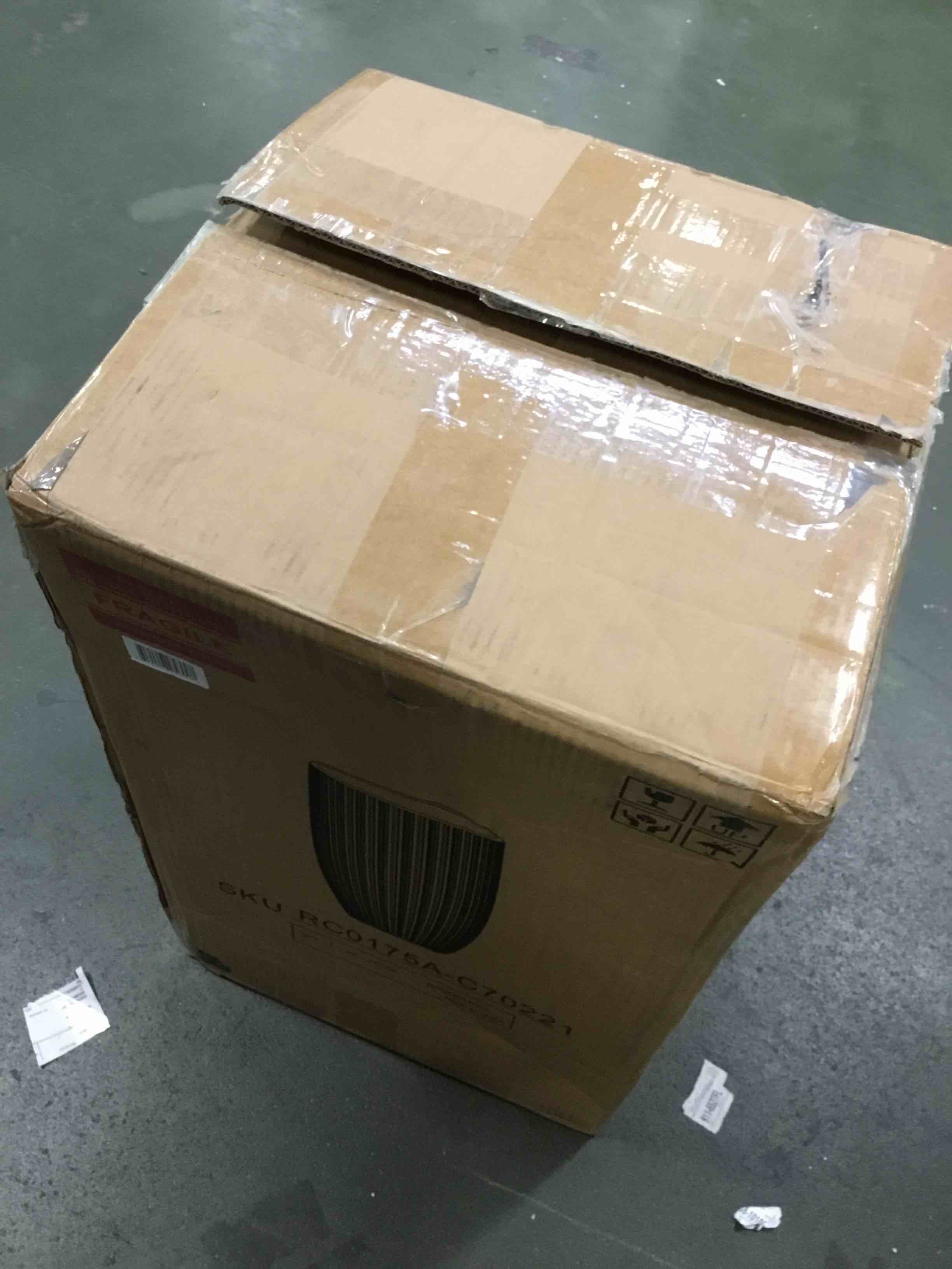 https://s3.amazonaws.com/lotting-images-prod/bidfta/GRA2017423_1744394129736.jpeg