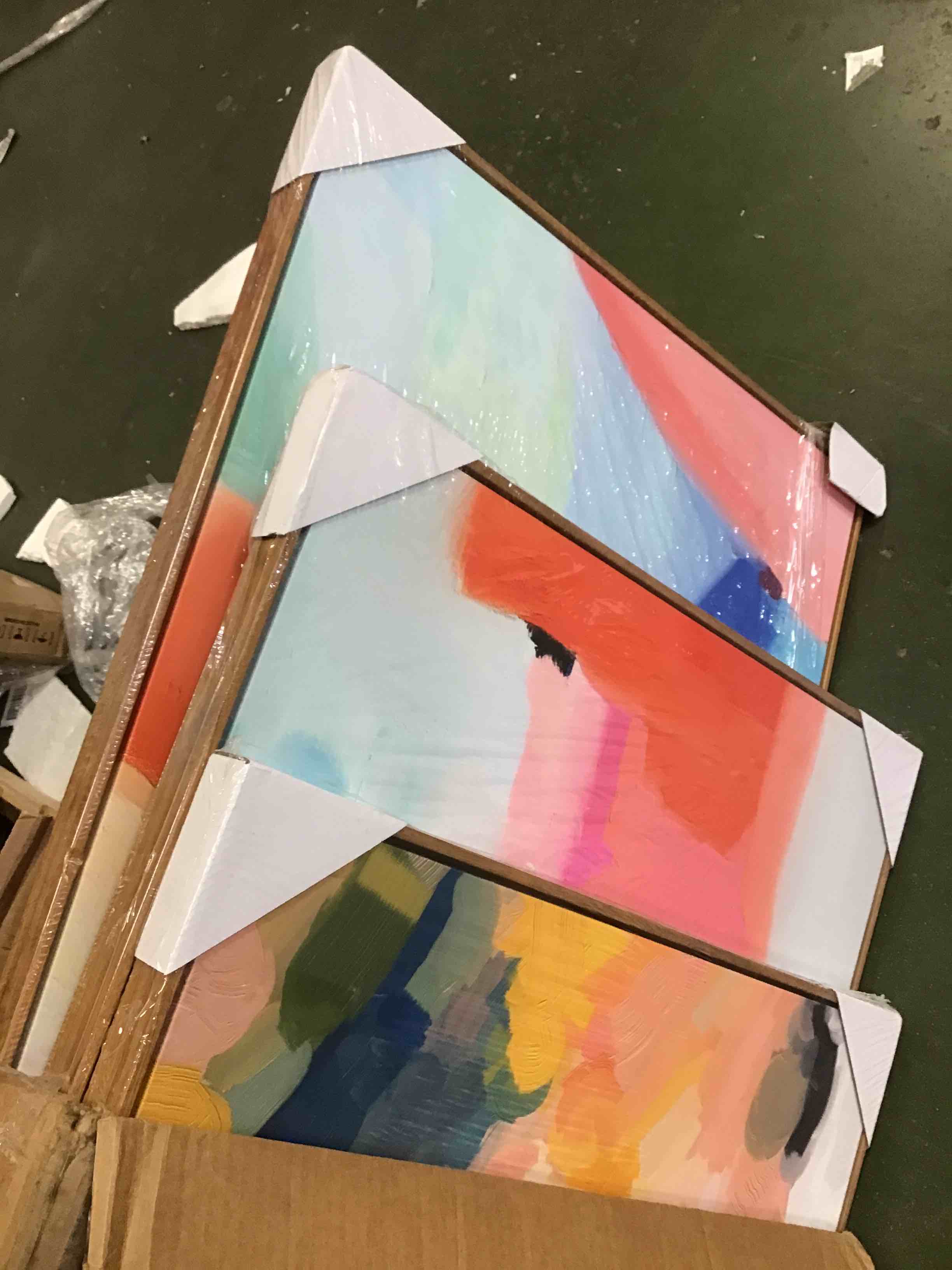 https://s3.amazonaws.com/lotting-images-prod/bidfta/GRA2018303_1745861830658.jpeg