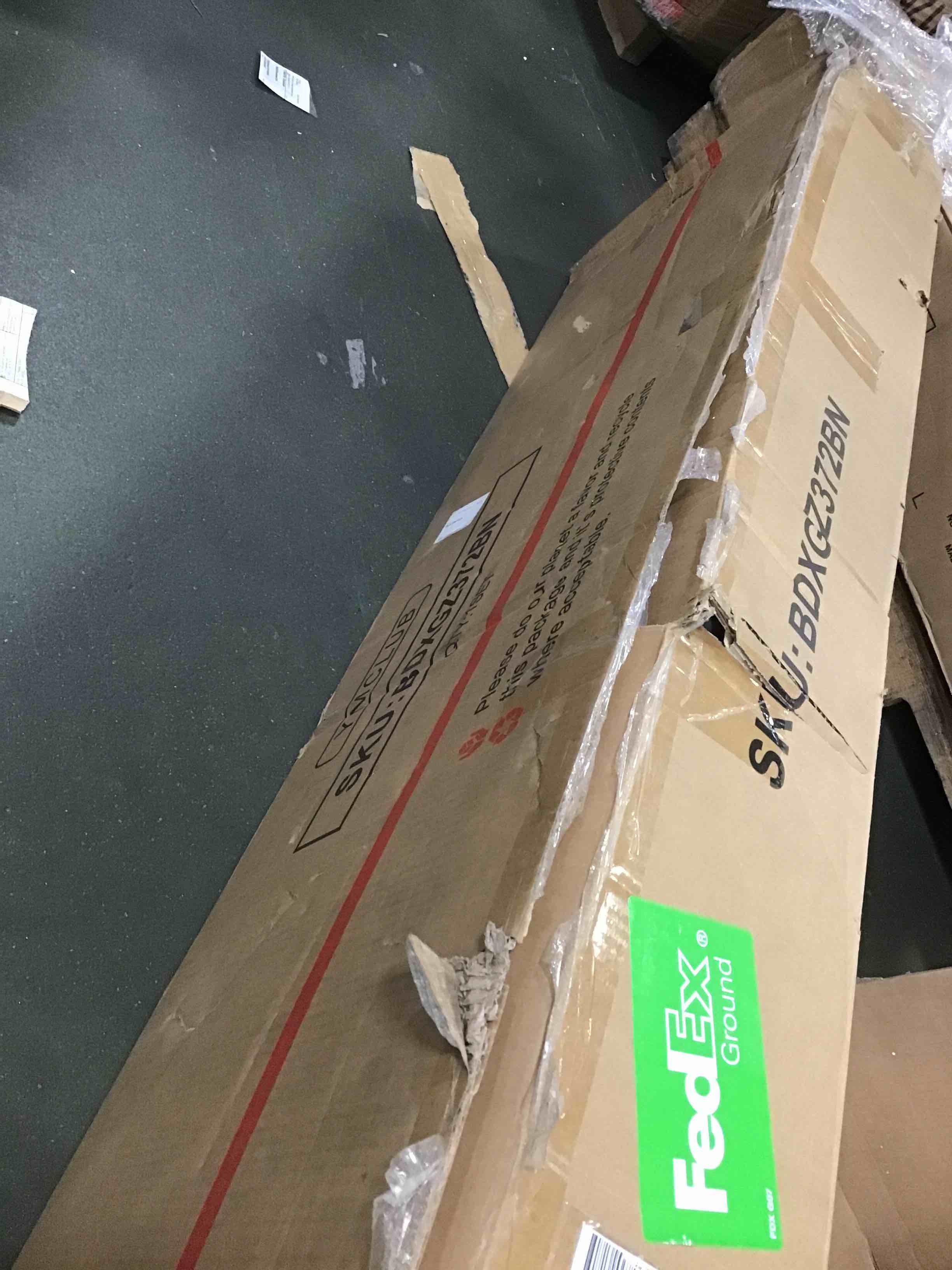 https://s3.amazonaws.com/lotting-images-prod/bidfta/GRA2018774_1746535370100.jpeg