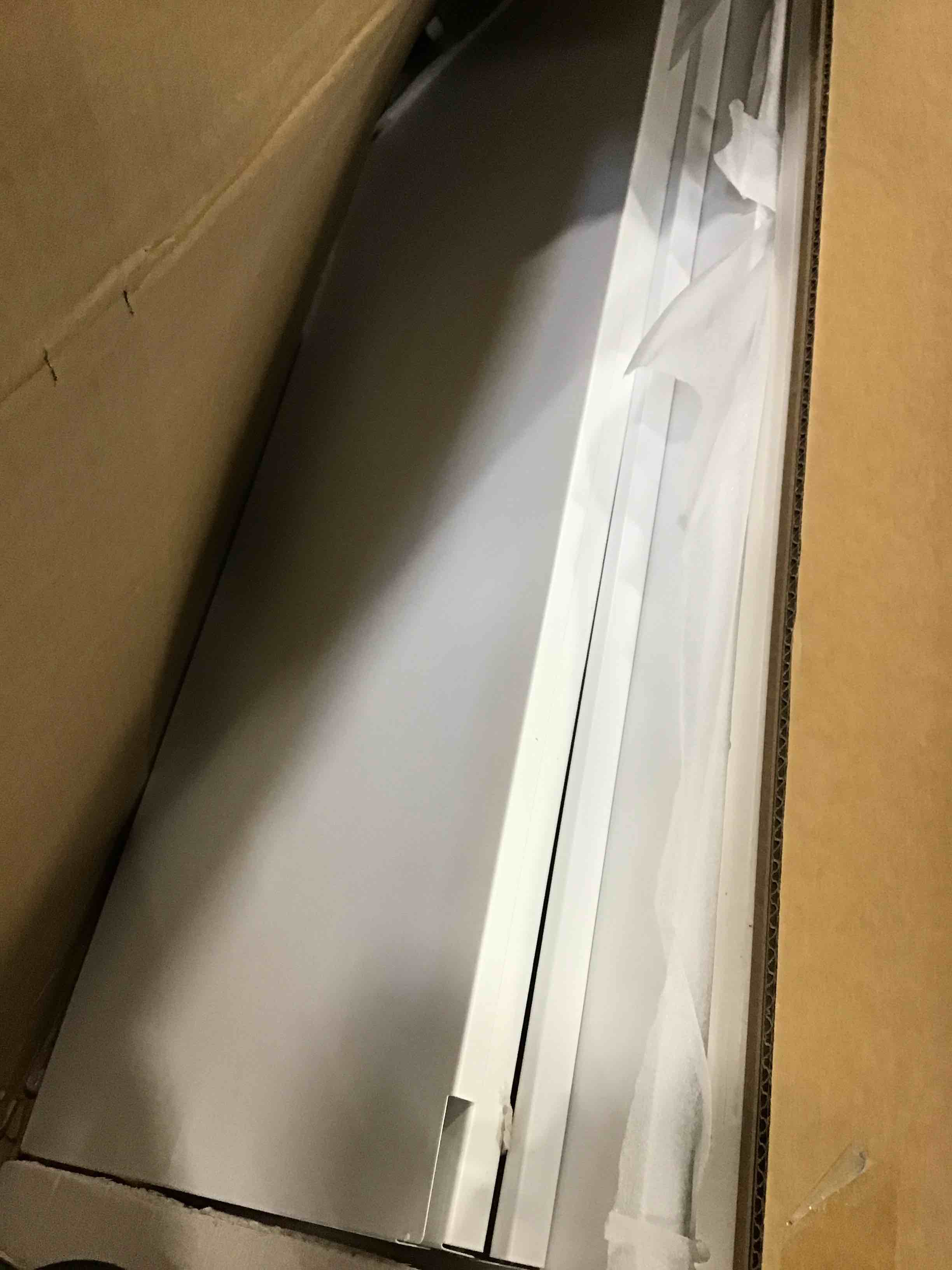 https://s3.amazonaws.com/lotting-images-prod/bidfta/GRA2018803_1746547240191.jpeg