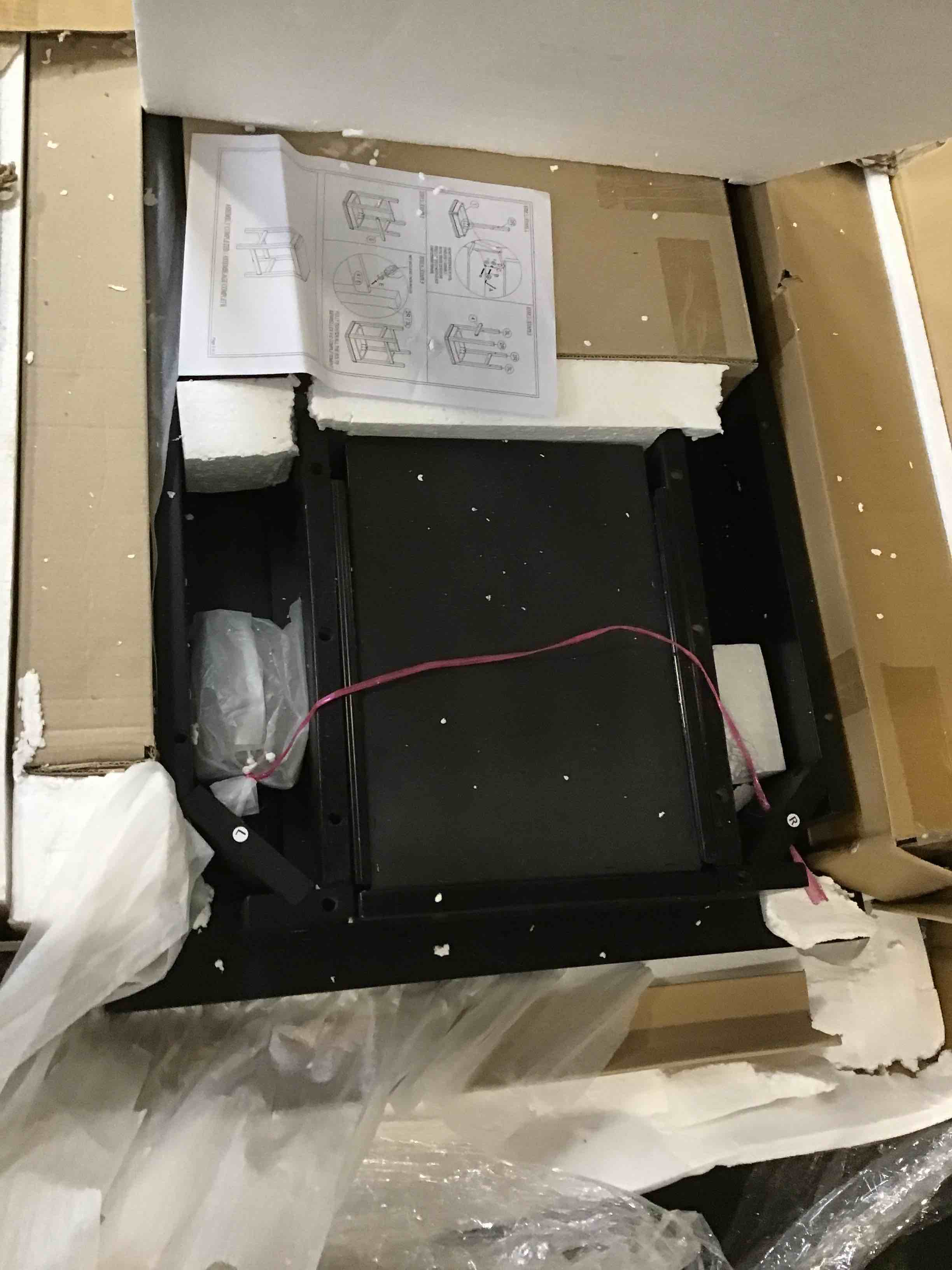 https://s3.amazonaws.com/lotting-images-prod/bidfta/GRA2019273_1747151352565.jpeg