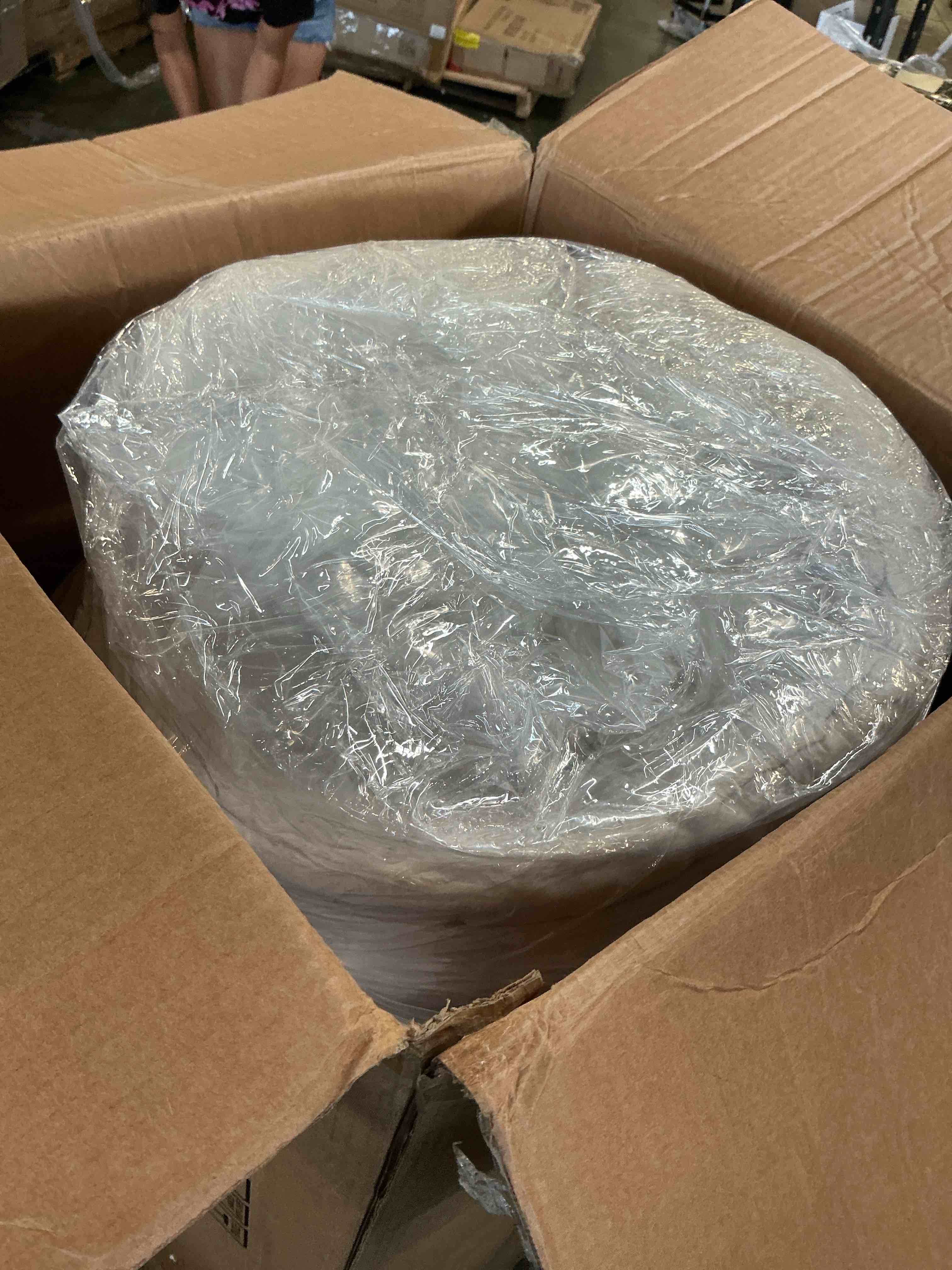 https://s3.amazonaws.com/lotting-images-prod/bidfta/GRA2020811_1753362760413.jpeg