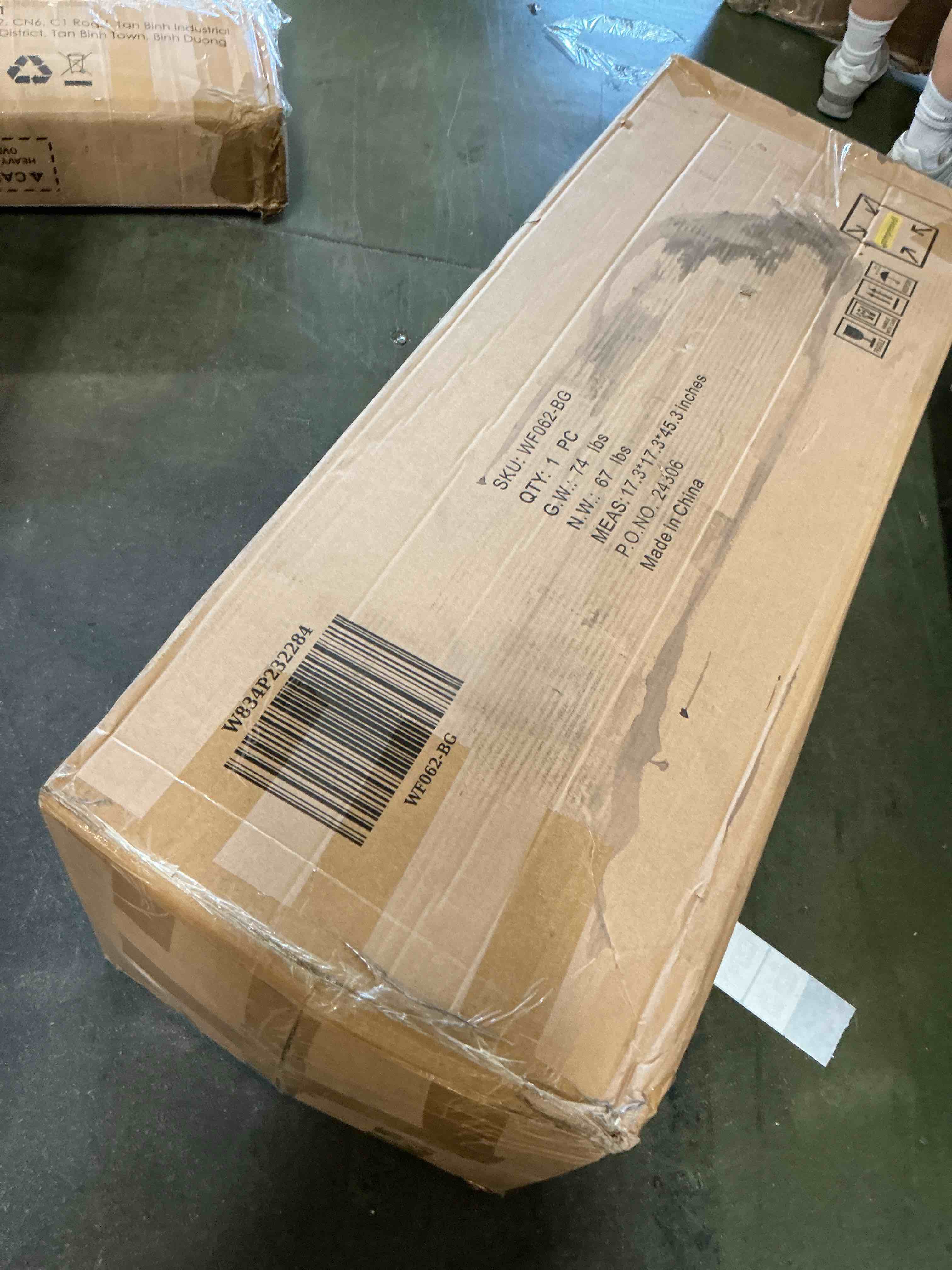 https://s3.amazonaws.com/lotting-images-prod/bidfta/GRA2020811_1753362806146.jpeg