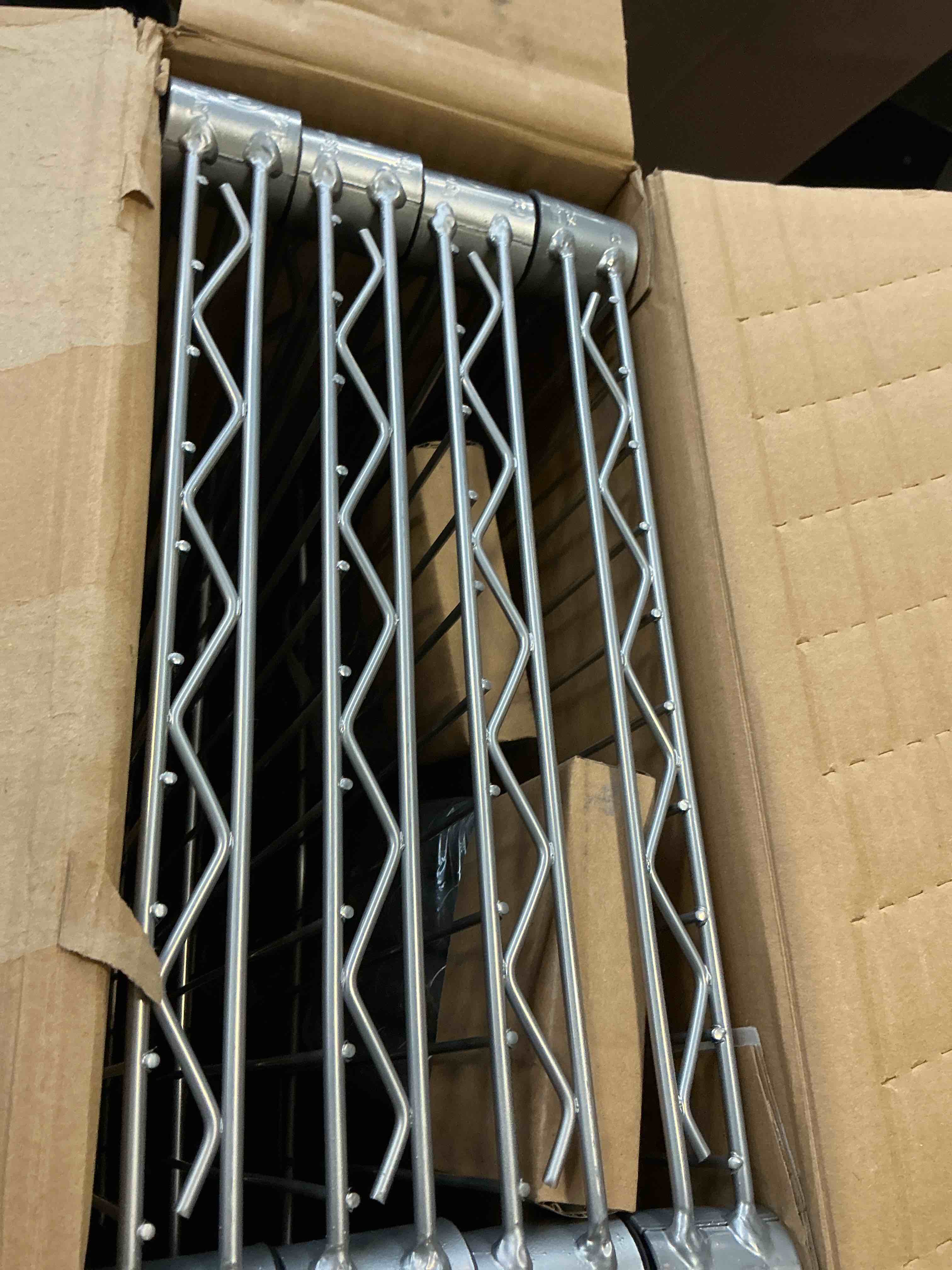 https://s3.amazonaws.com/lotting-images-prod/bidfta/GRA2022744_1755865050623.jpeg