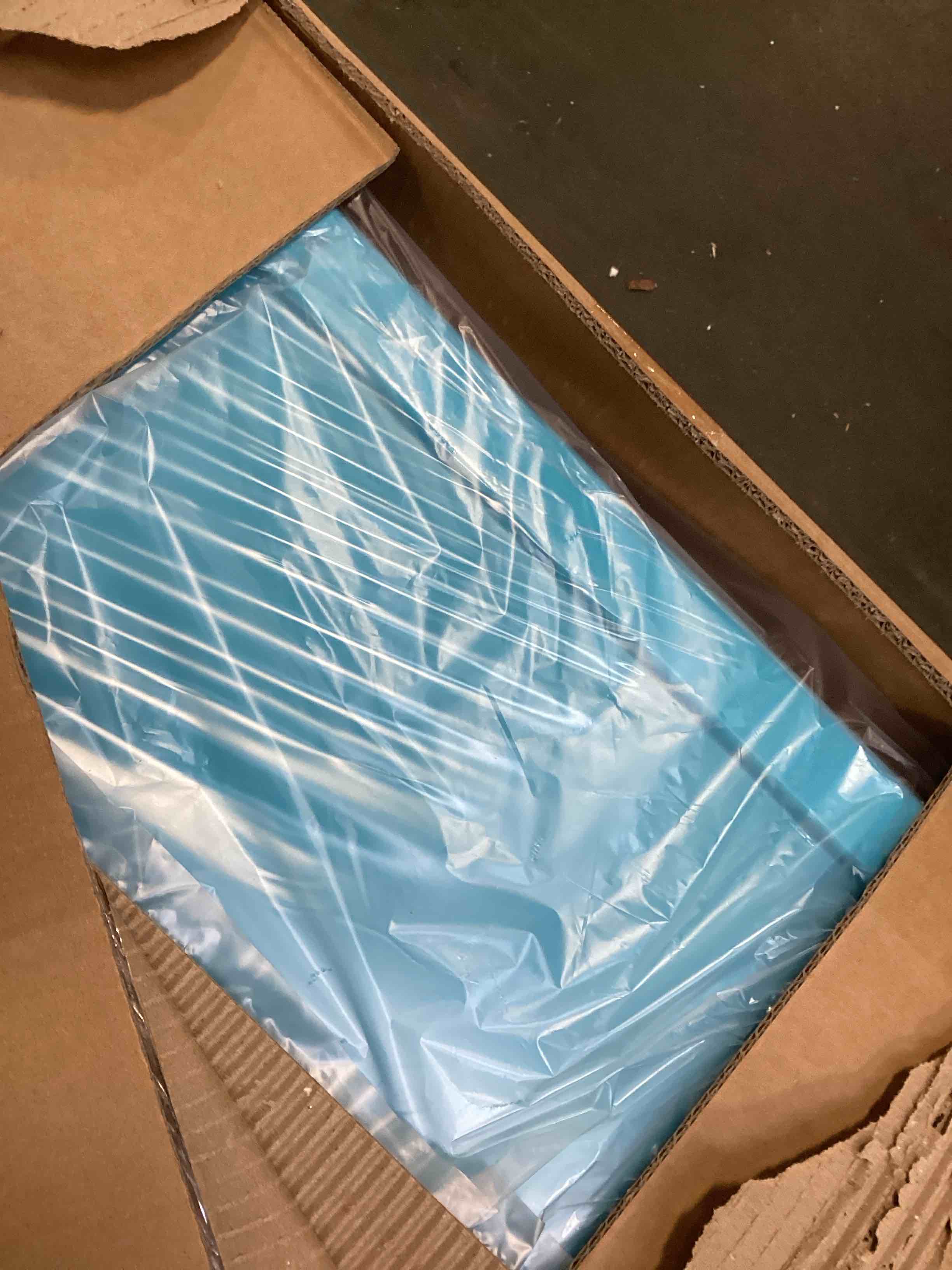 https://s3.amazonaws.com/lotting-images-prod/bidfta/GRA2023446_1747142749994.jpeg