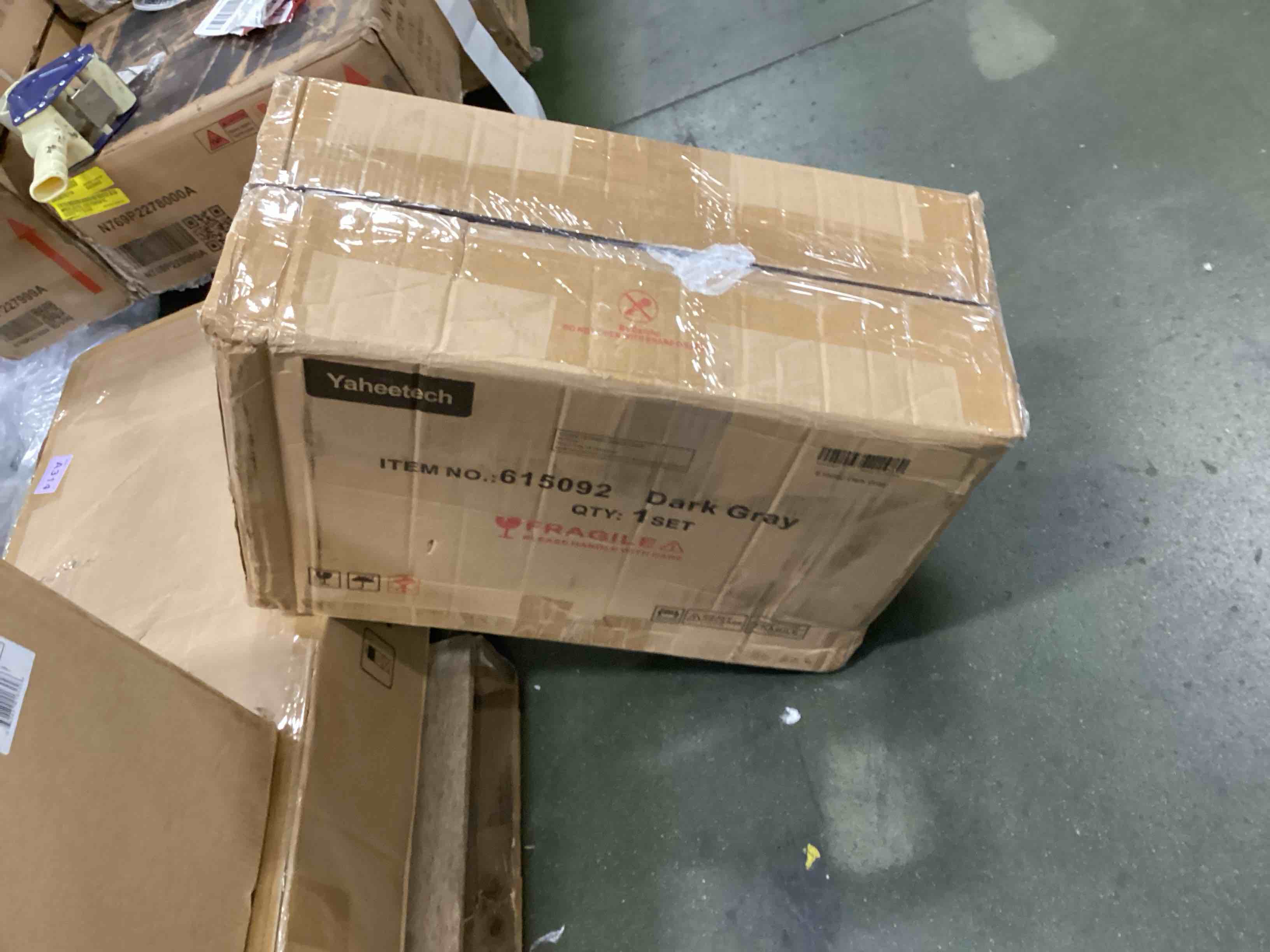 https://s3.amazonaws.com/lotting-images-prod/bidfta/GRA2023523_1747148374290.jpeg