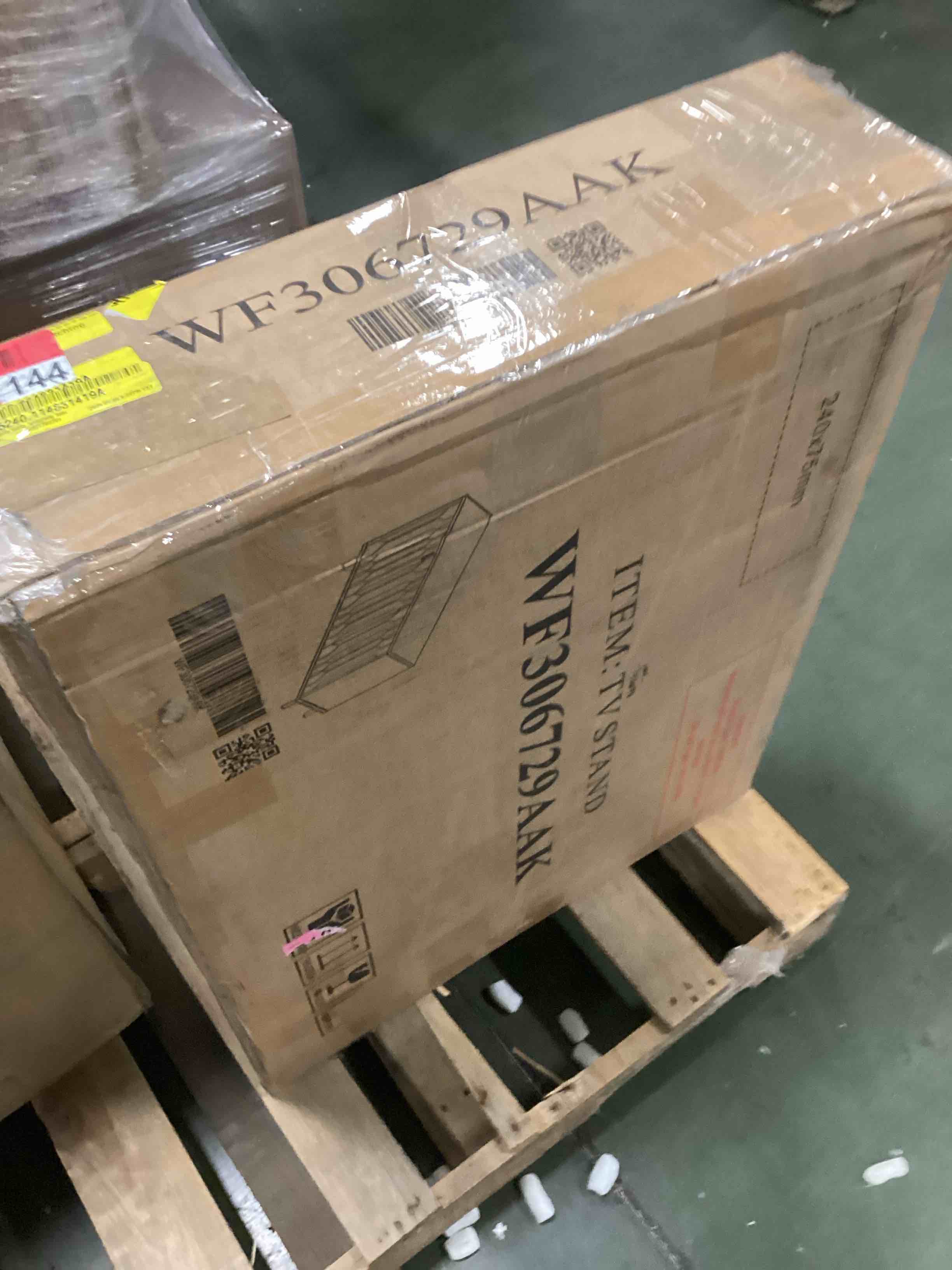 https://s3.amazonaws.com/lotting-images-prod/bidfta/GRA2024394_1747941669427.jpeg