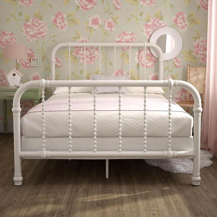 Full Rosalina Metal Bed