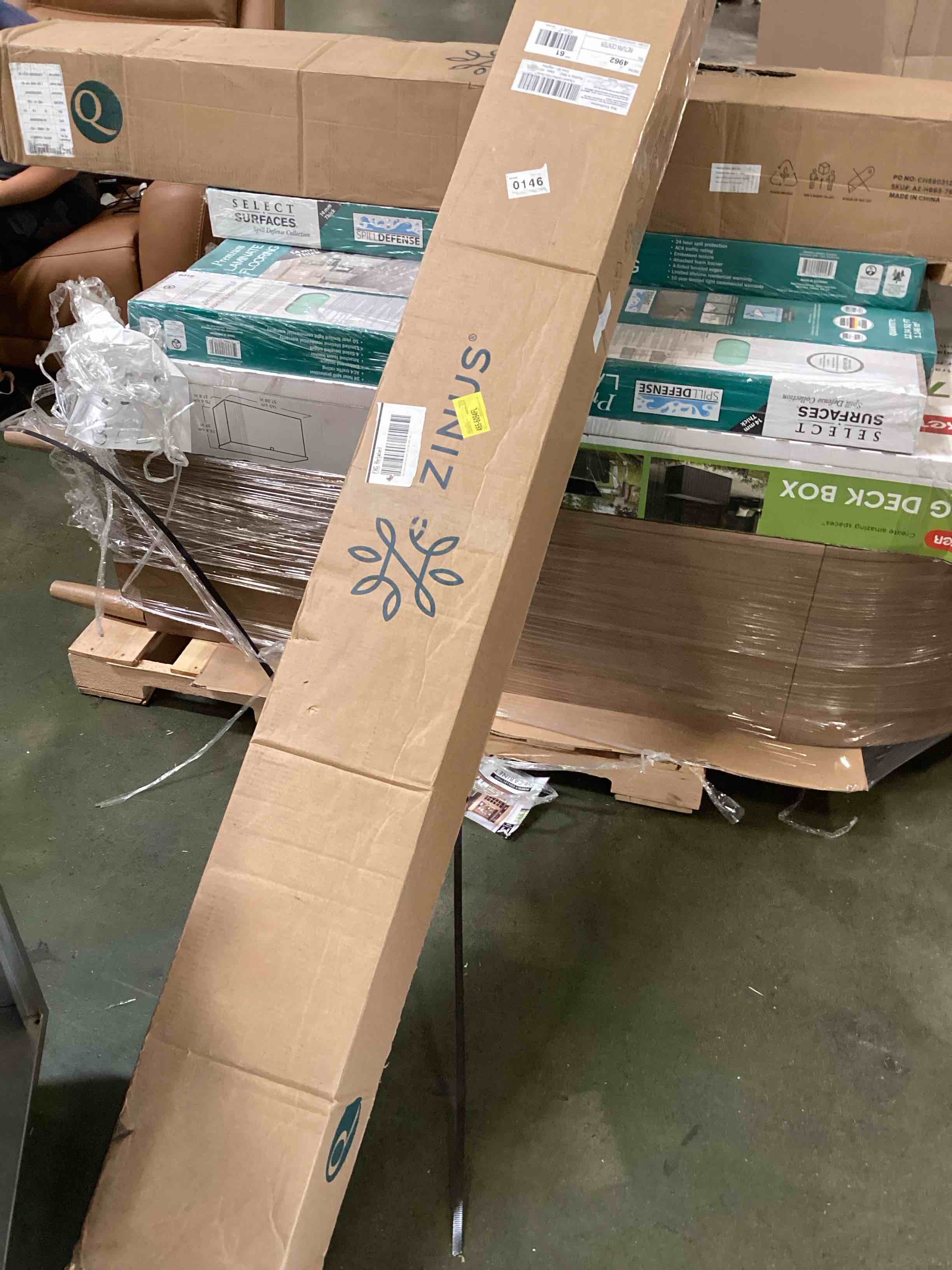 https://s3.amazonaws.com/lotting-images-prod/bidfta/GRA2025205_1749059265656.jpeg
