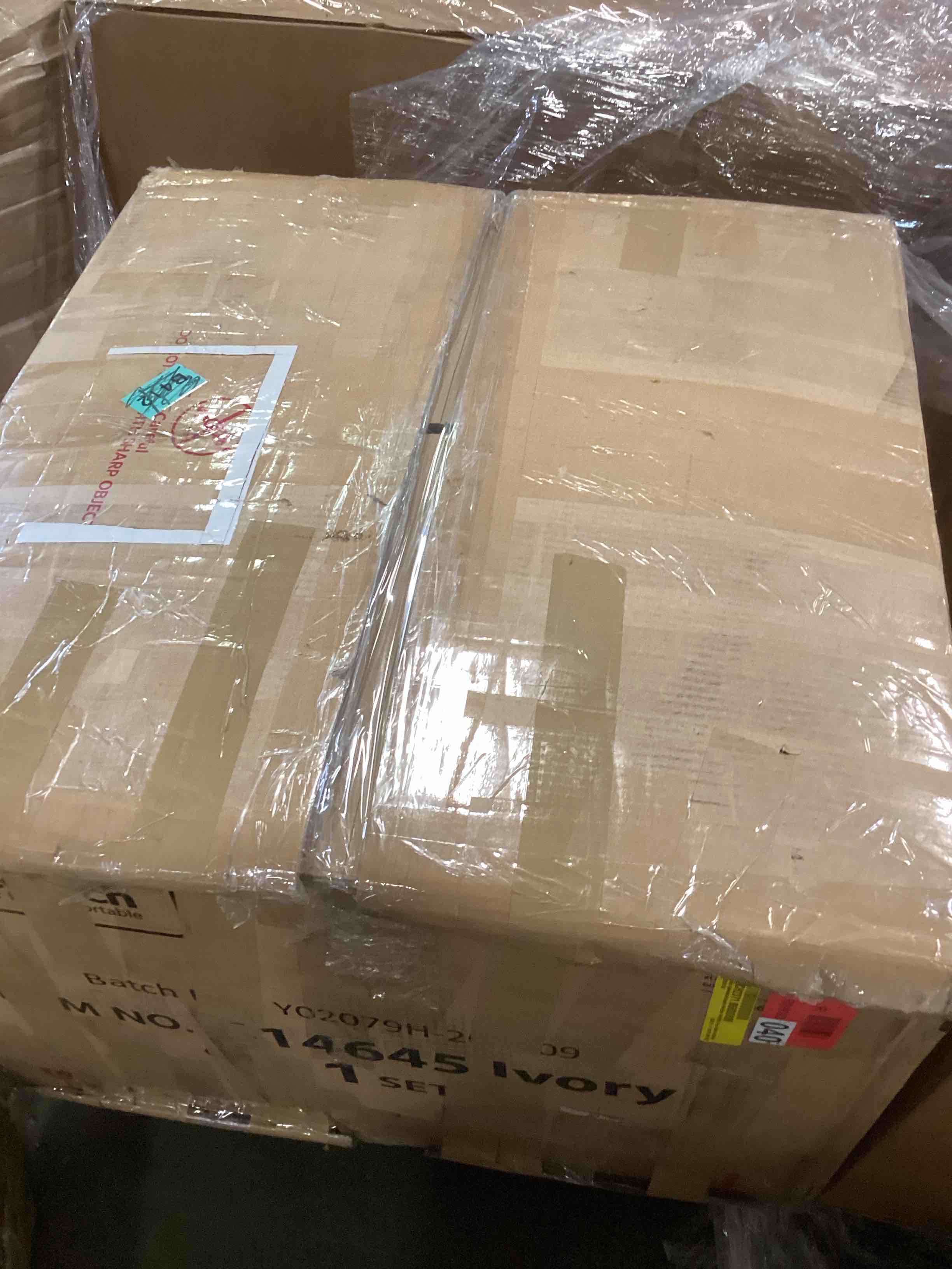 https://s3.amazonaws.com/lotting-images-prod/bidfta/GRA2029903_1752252429733.jpeg