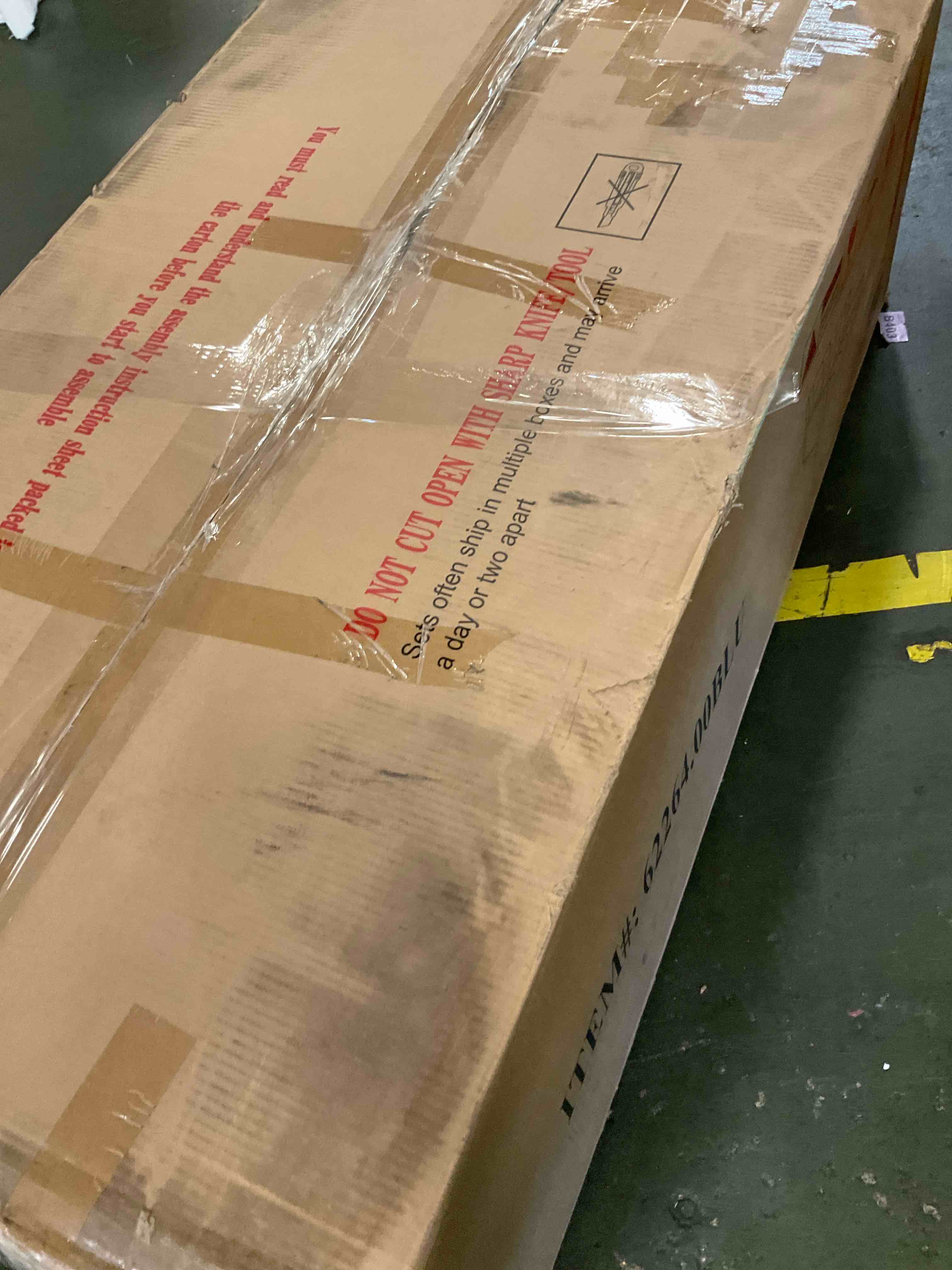 https://s3.amazonaws.com/lotting-images-prod/bidfta/GRA2029981_1752261480043.jpeg