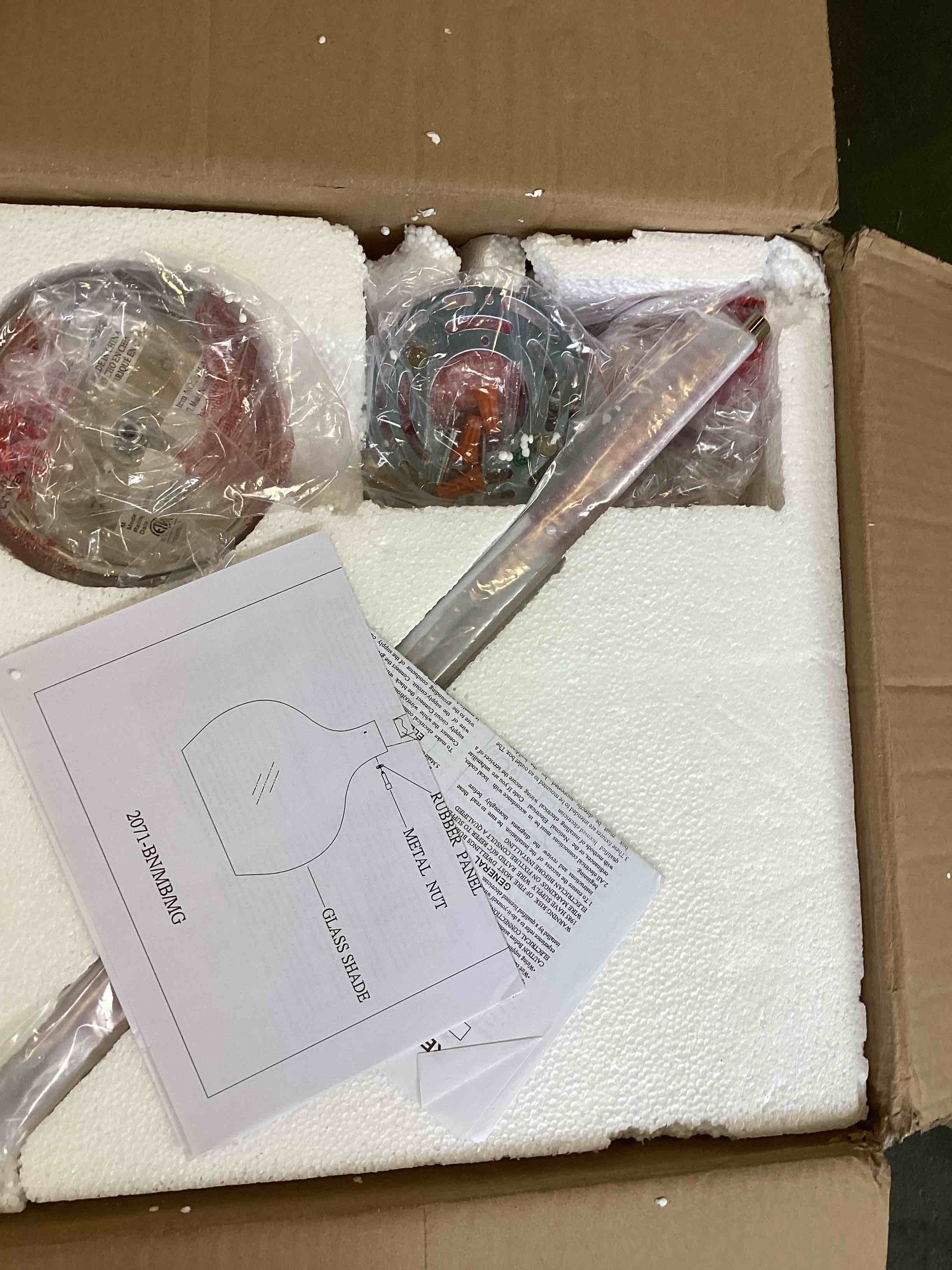 https://s3.amazonaws.com/lotting-images-prod/bidfta/GRA2030189_1752345811975.jpeg