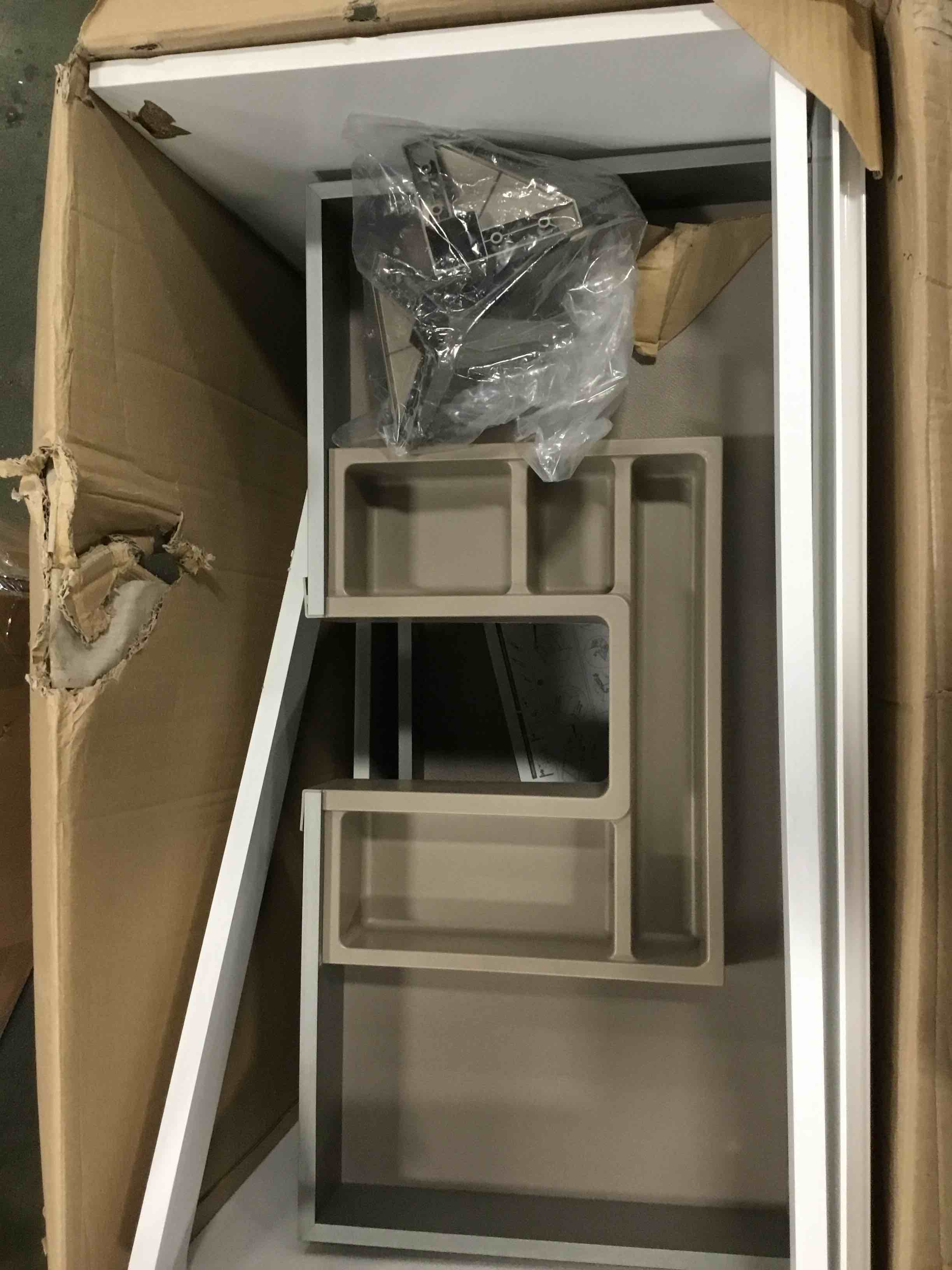 https://s3.amazonaws.com/lotting-images-prod/bidfta/GRA2030201_1752499715547.jpeg