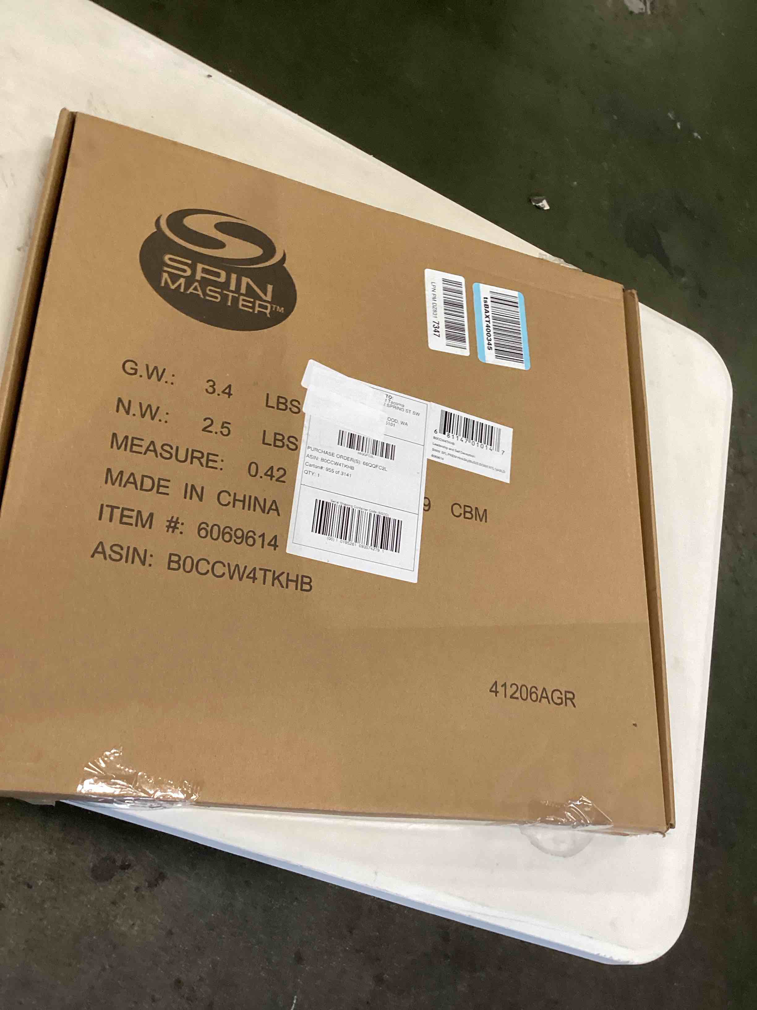 https://s3.amazonaws.com/lotting-images-prod/bidfta/GRA2030887_1752840782353.jpeg