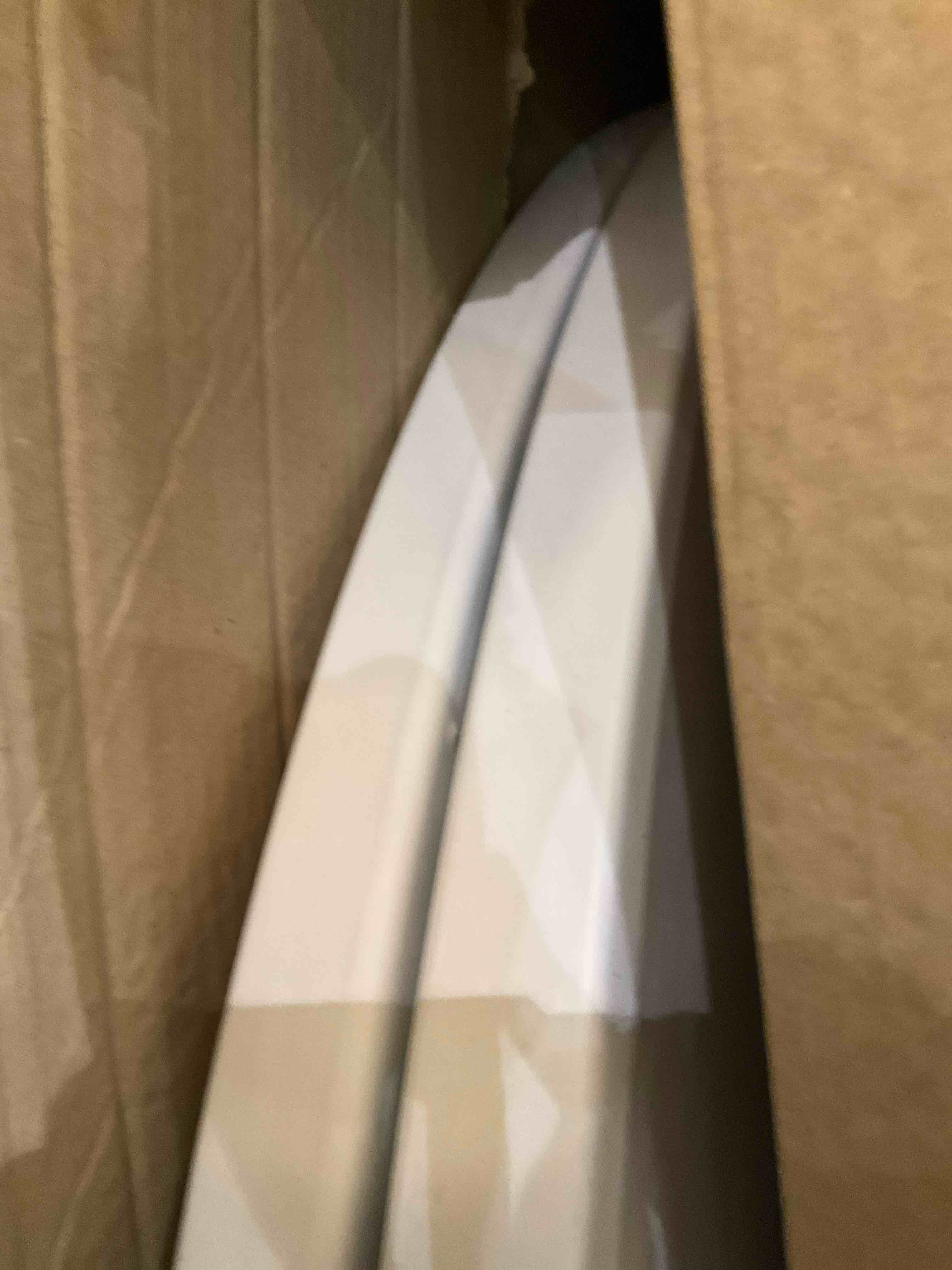 https://s3.amazonaws.com/lotting-images-prod/bidfta/GRA2035136_1740079953298.jpeg