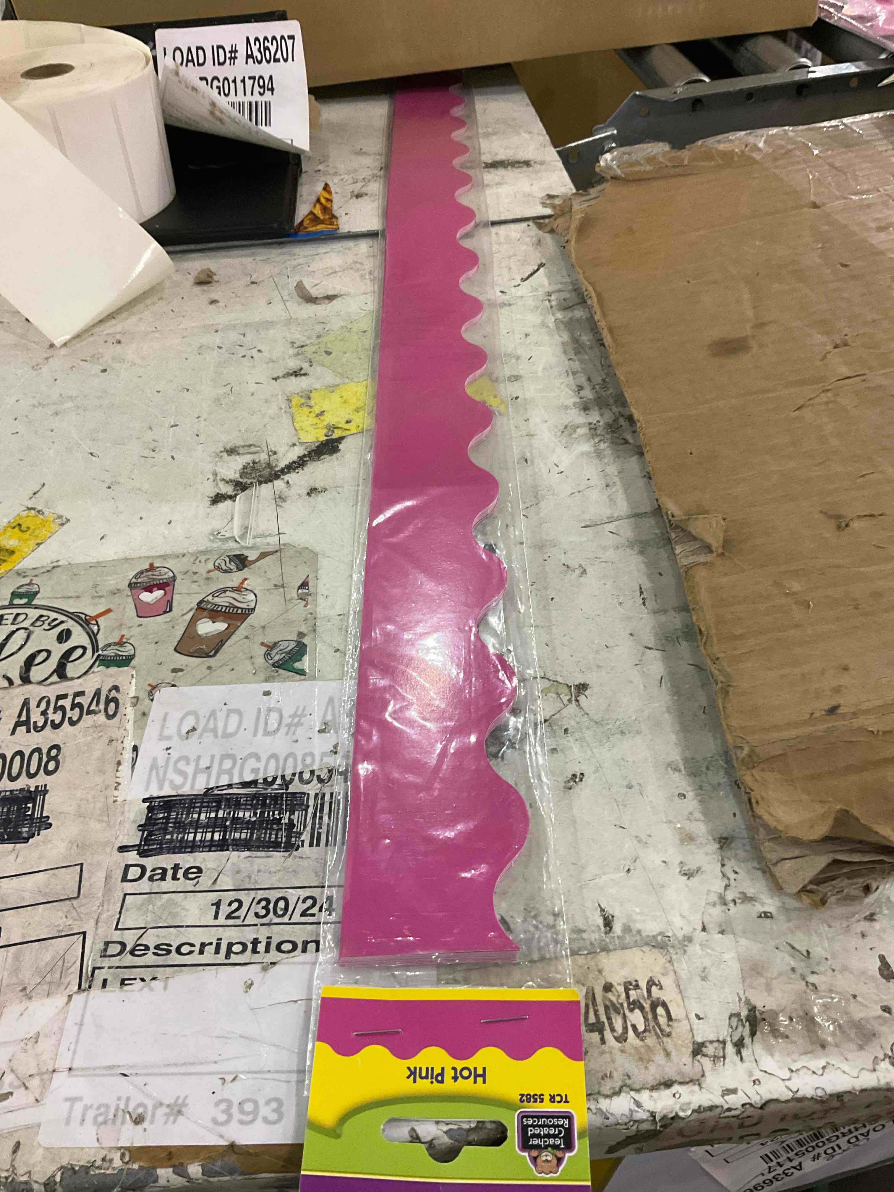 https://s3.amazonaws.com/lotting-images-prod/bidfta/GRA2035444_1740228034581.jpeg