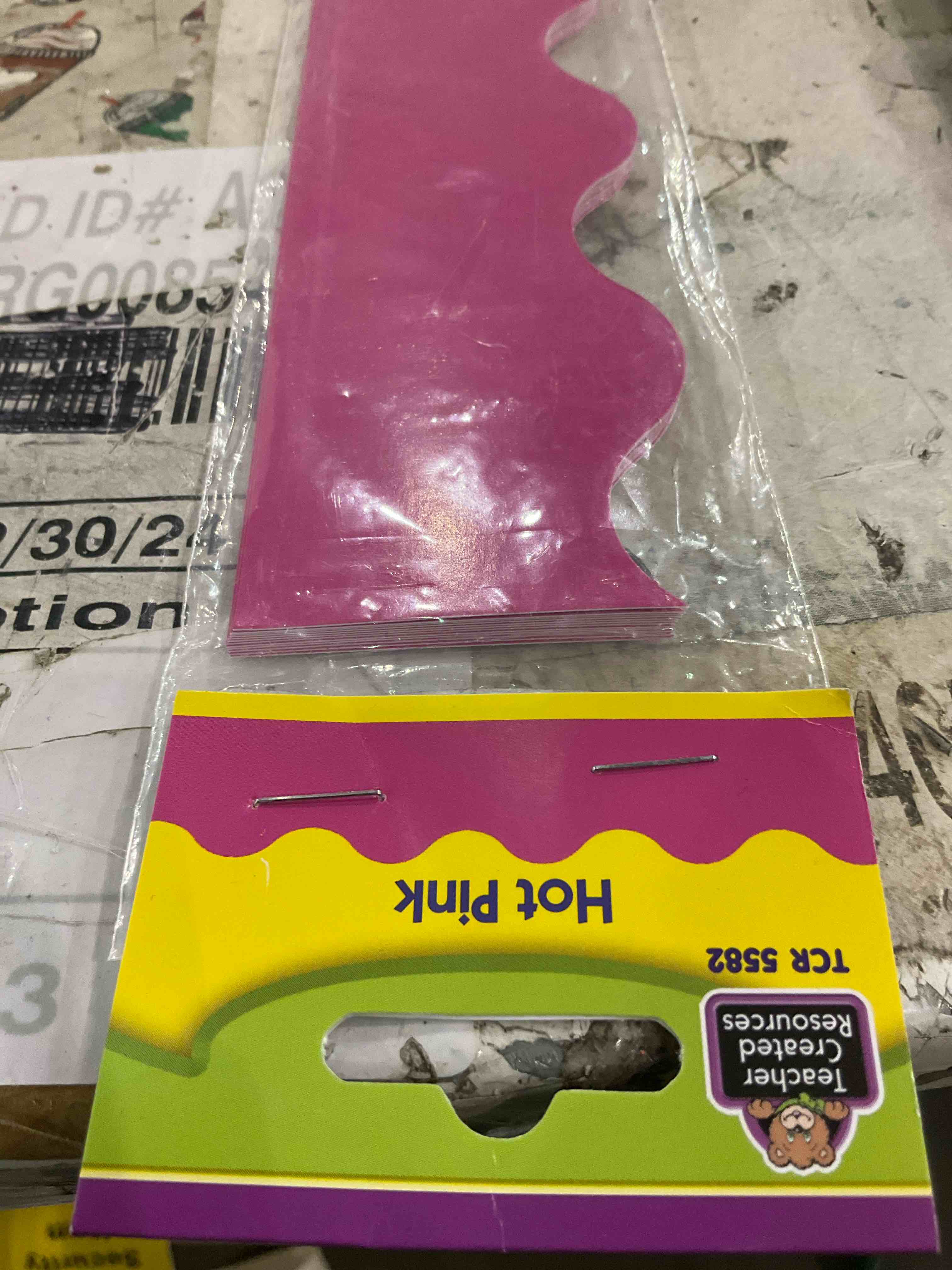 https://s3.amazonaws.com/lotting-images-prod/bidfta/GRA2035444_1740228037747.jpeg