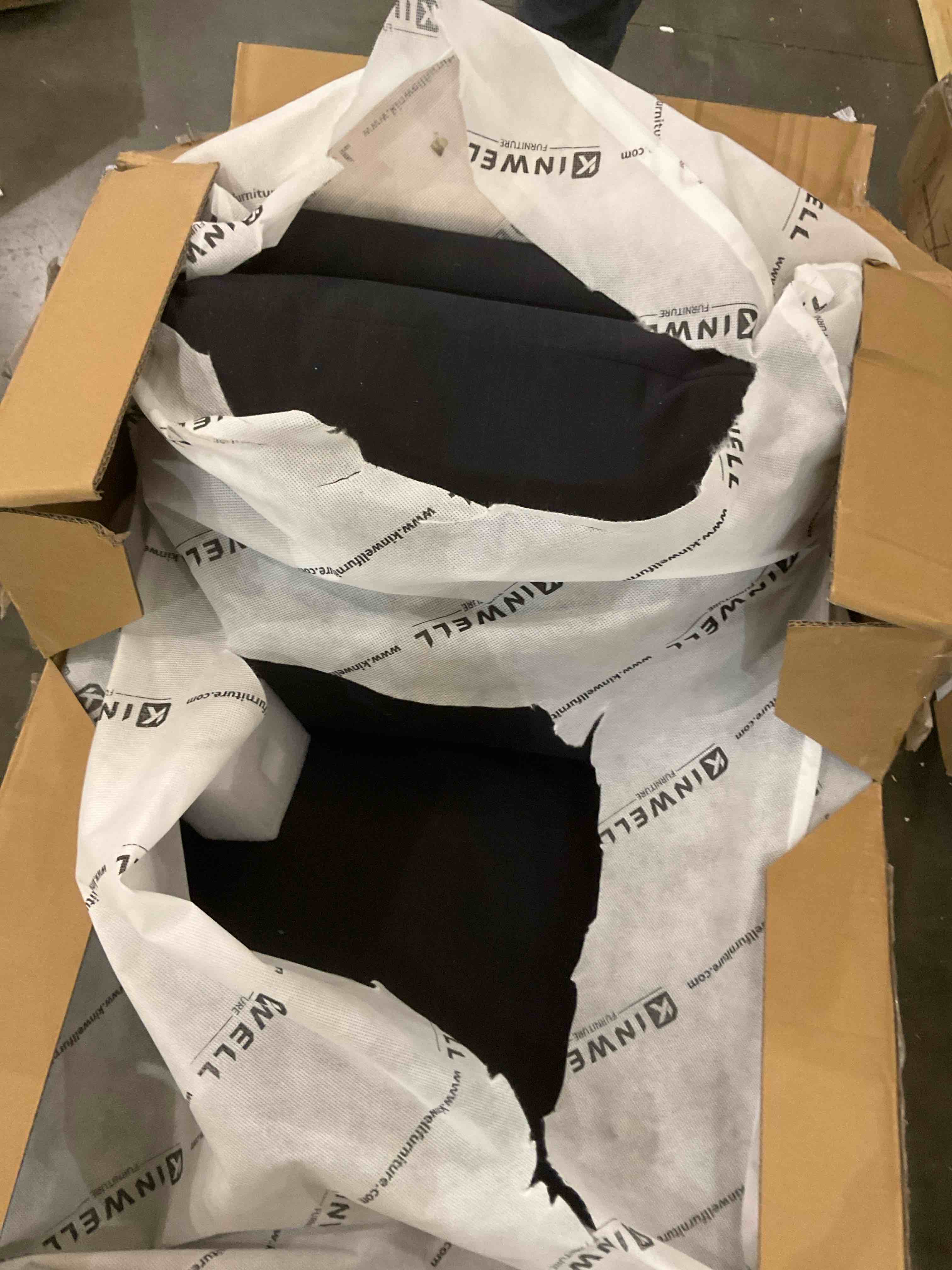 https://s3.amazonaws.com/lotting-images-prod/bidfta/GRA2037131_1741113396938.jpeg