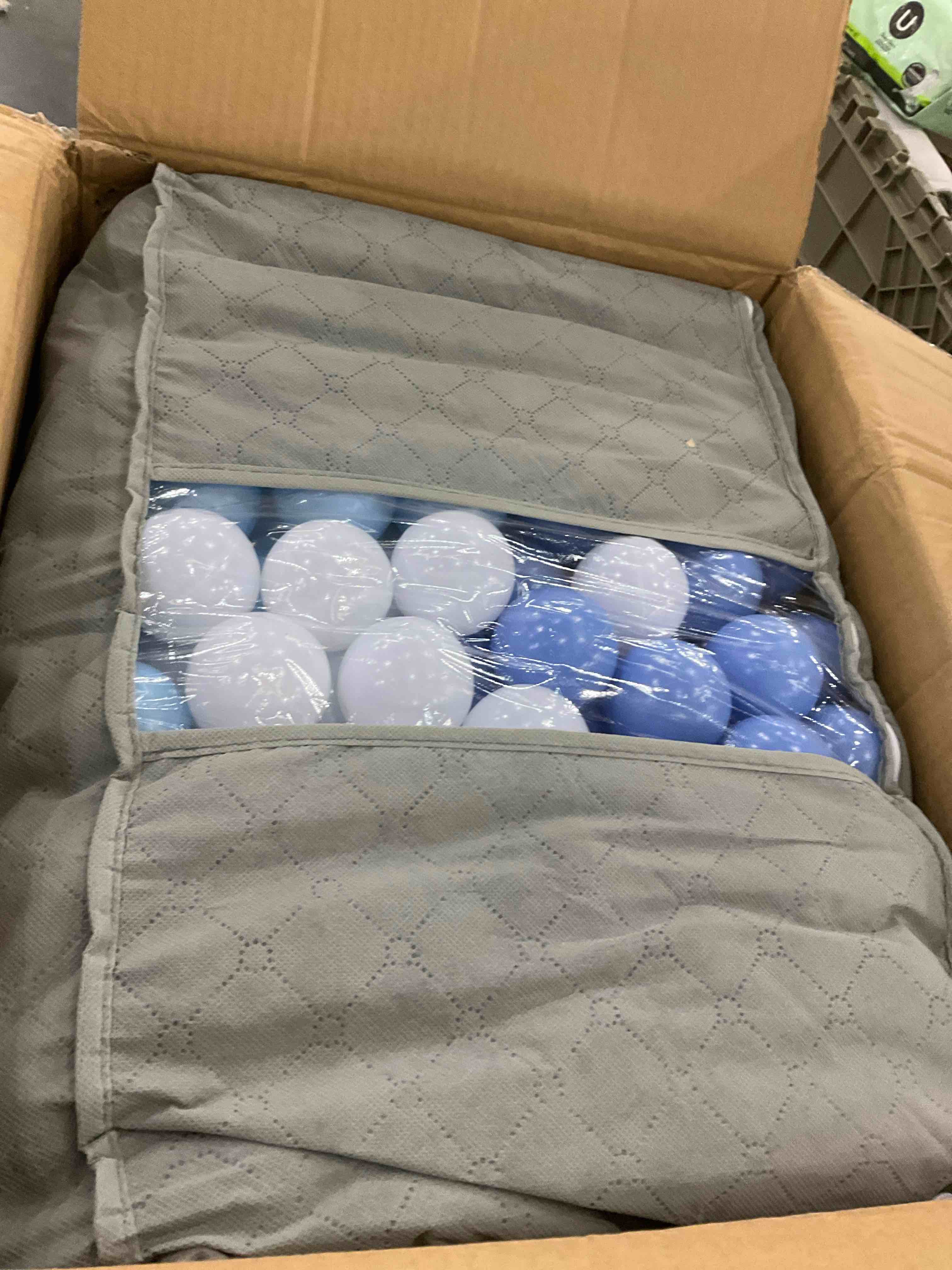 https://s3.amazonaws.com/lotting-images-prod/bidfta/GRA2037639_1741271860237.jpeg