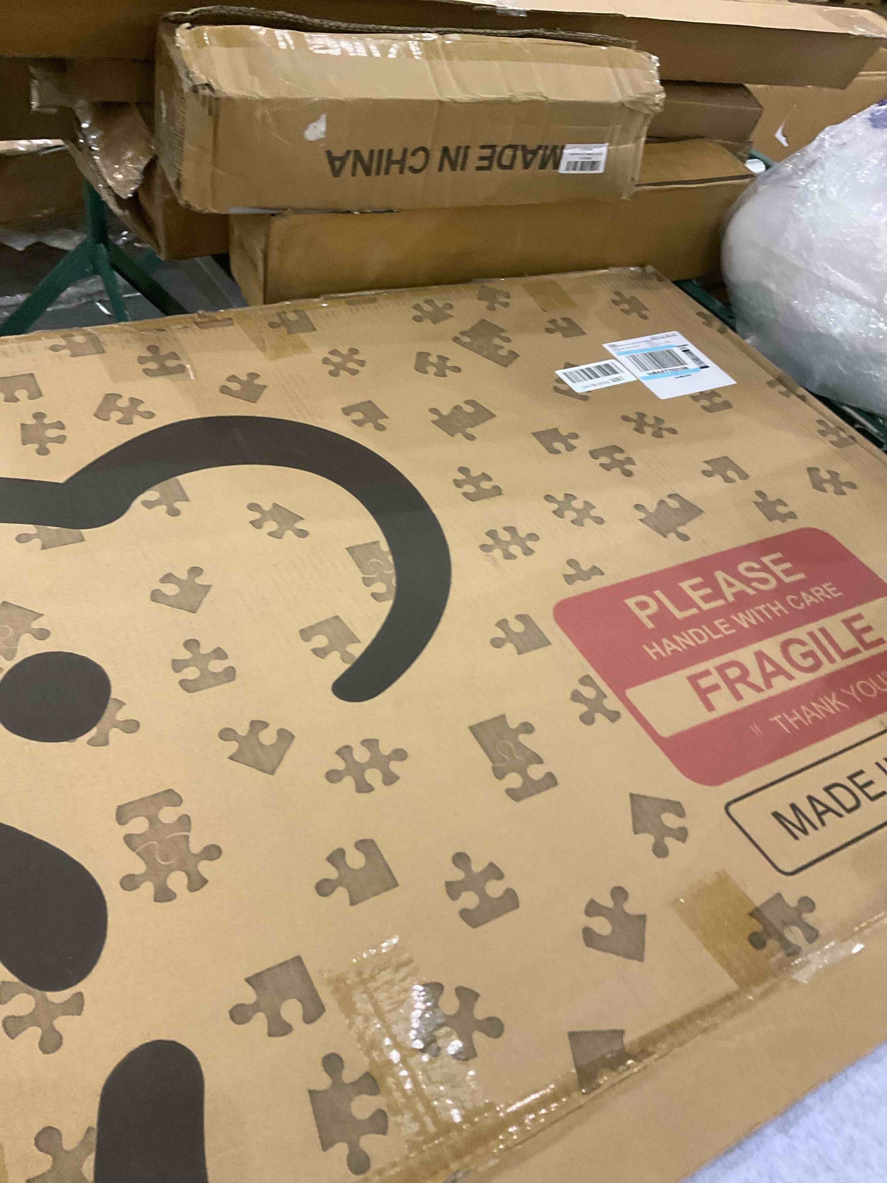 https://s3.amazonaws.com/lotting-images-prod/bidfta/GRA2037868_1741351807413.jpeg