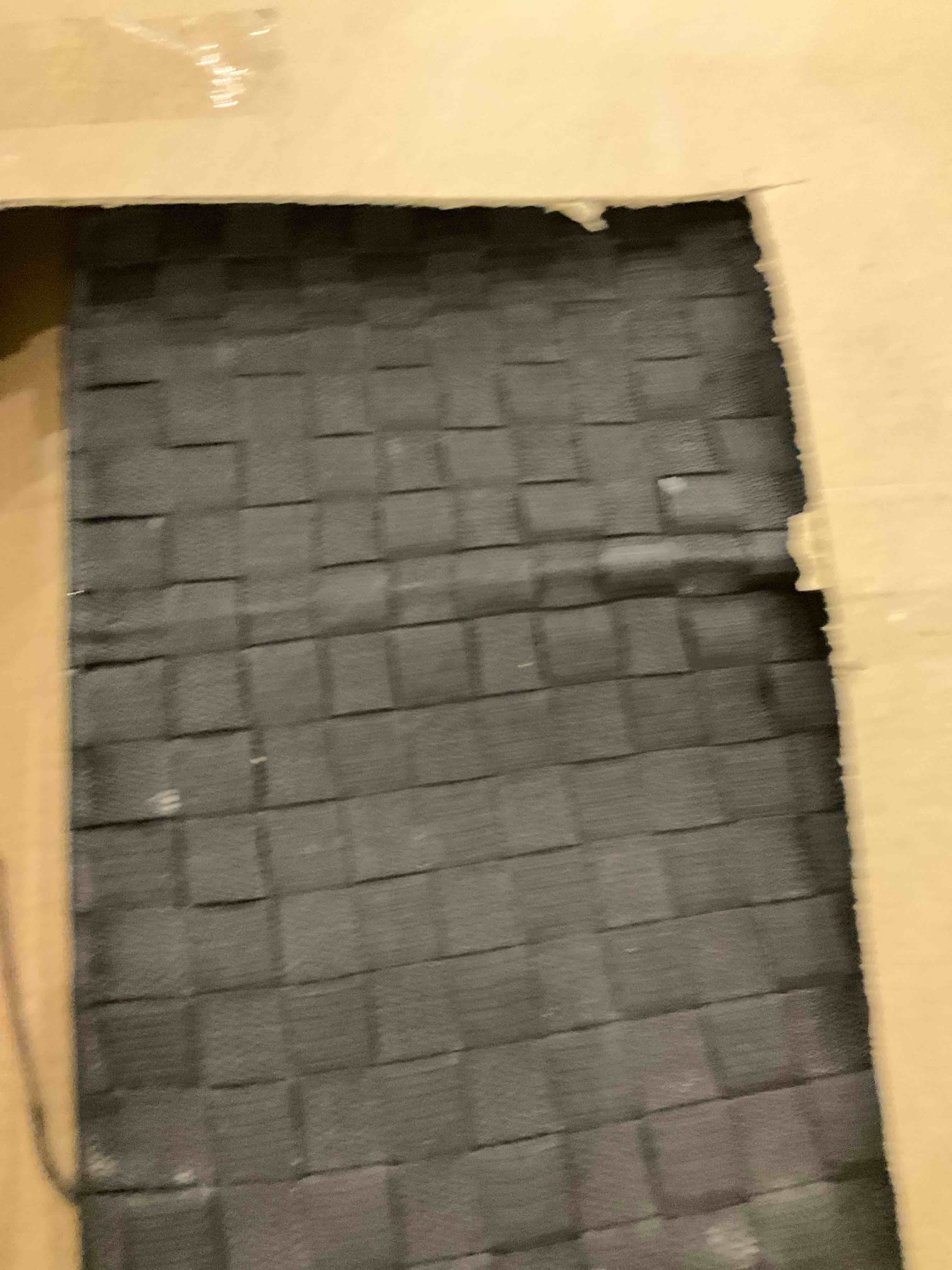 https://s3.amazonaws.com/lotting-images-prod/bidfta/GRA2038524_1739378467212.jpeg