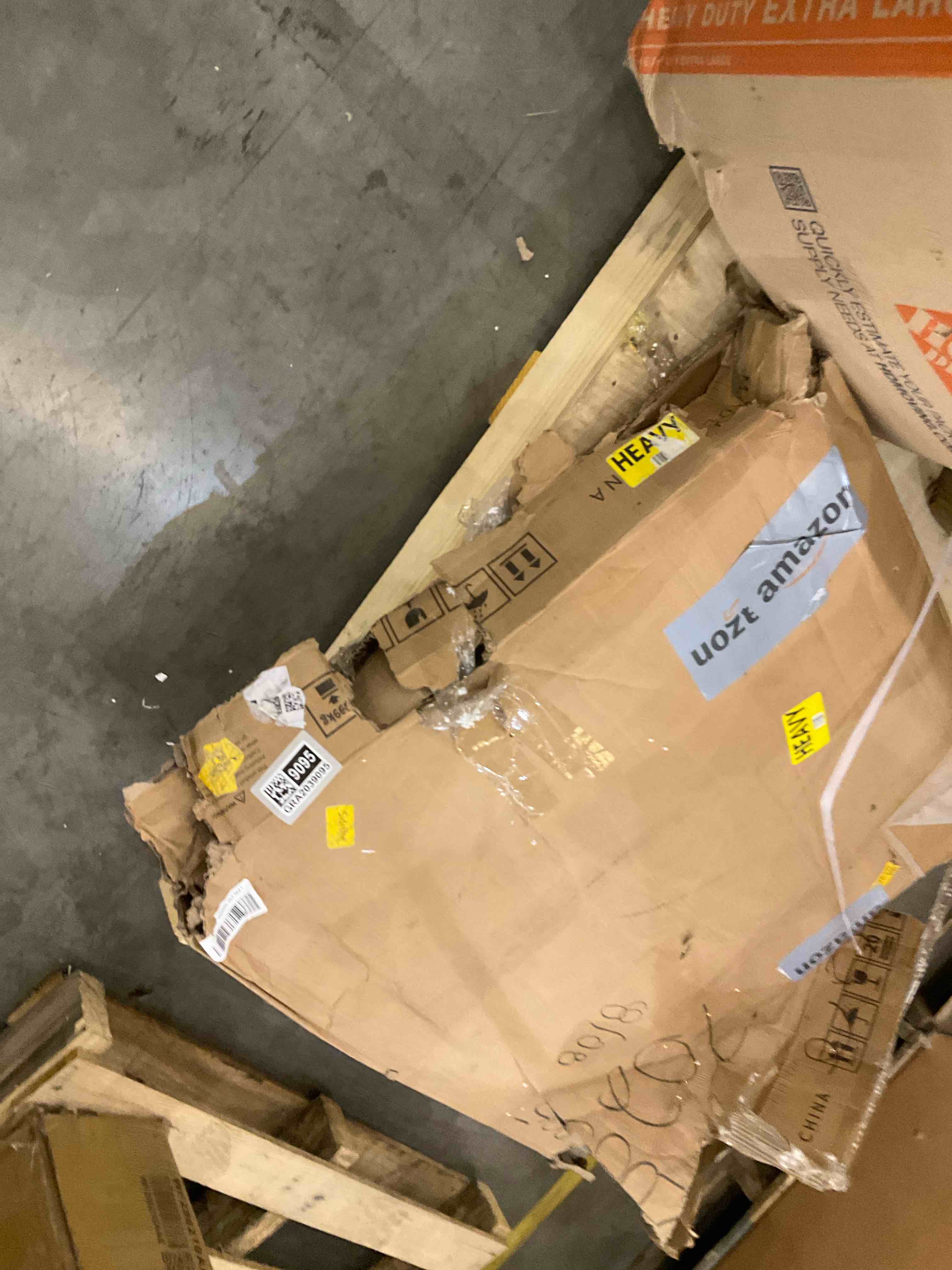 https://s3.amazonaws.com/lotting-images-prod/bidfta/GRA2039095_1739807148376.jpeg