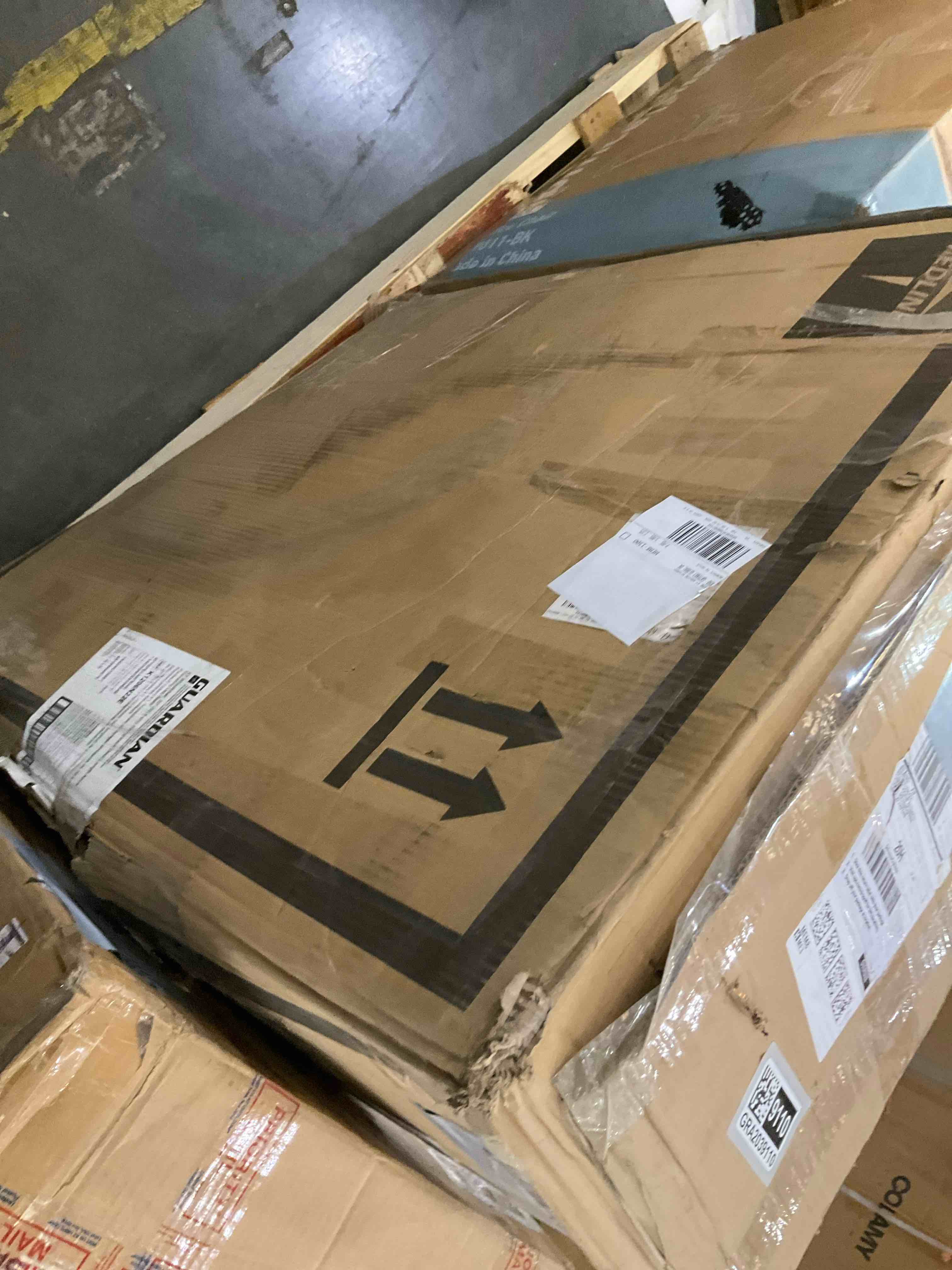 https://s3.amazonaws.com/lotting-images-prod/bidfta/GRA2039110_1739808054580.jpeg