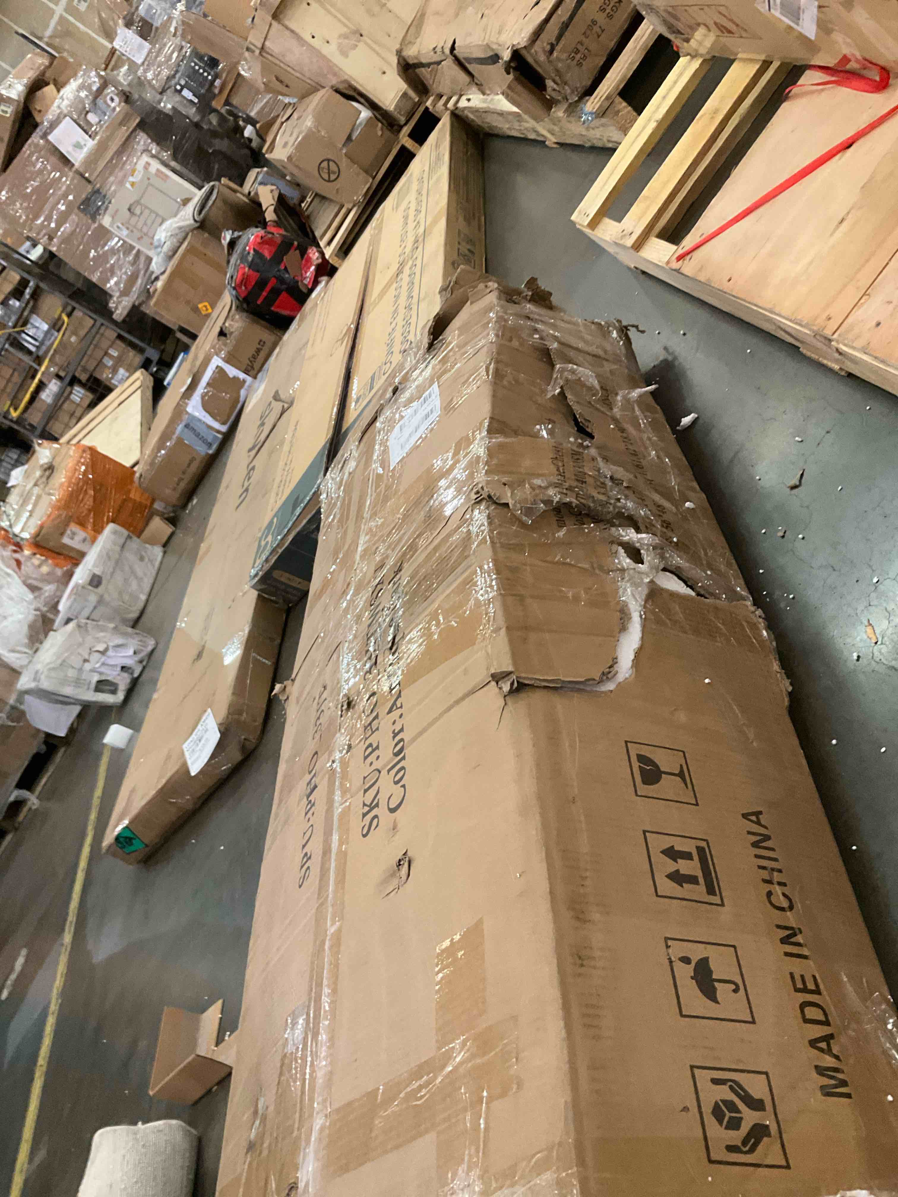https://s3.amazonaws.com/lotting-images-prod/bidfta/GRA2039148_1739816873790.jpeg