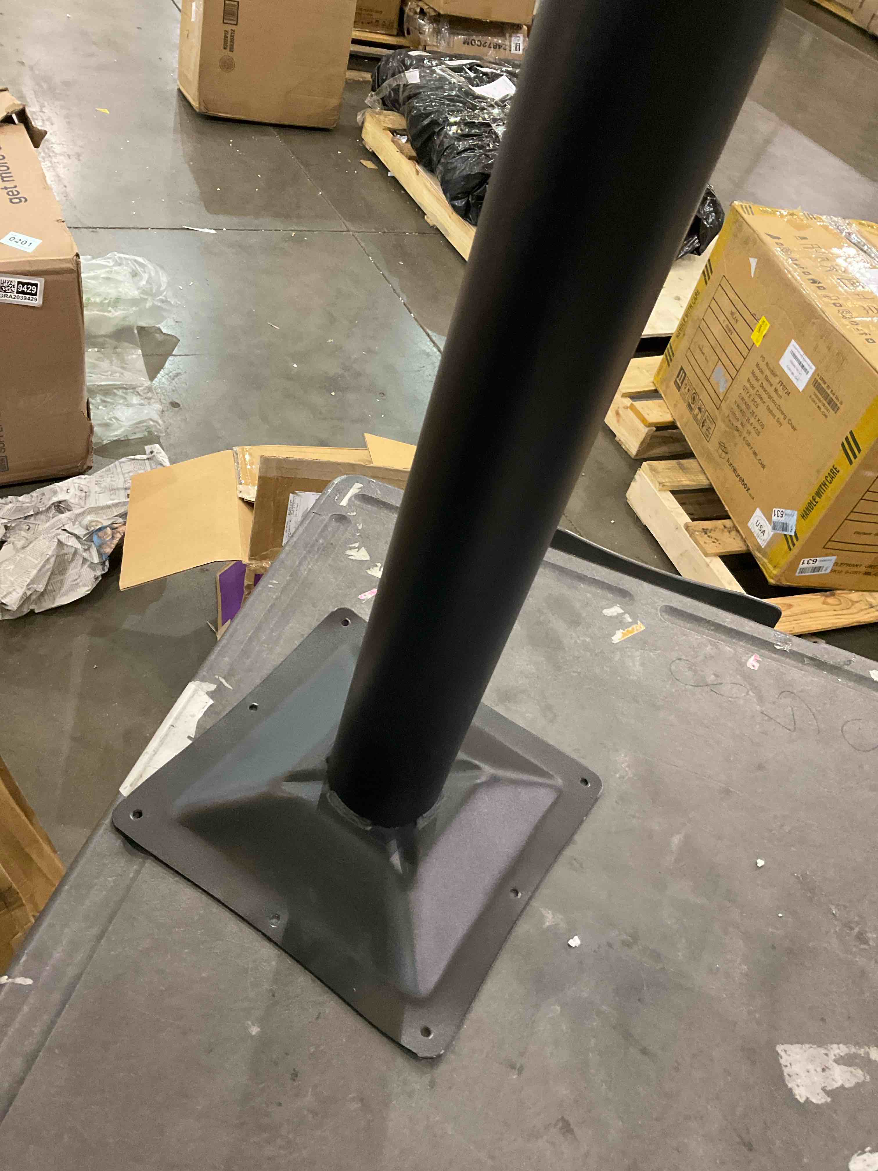 restaurant table base 