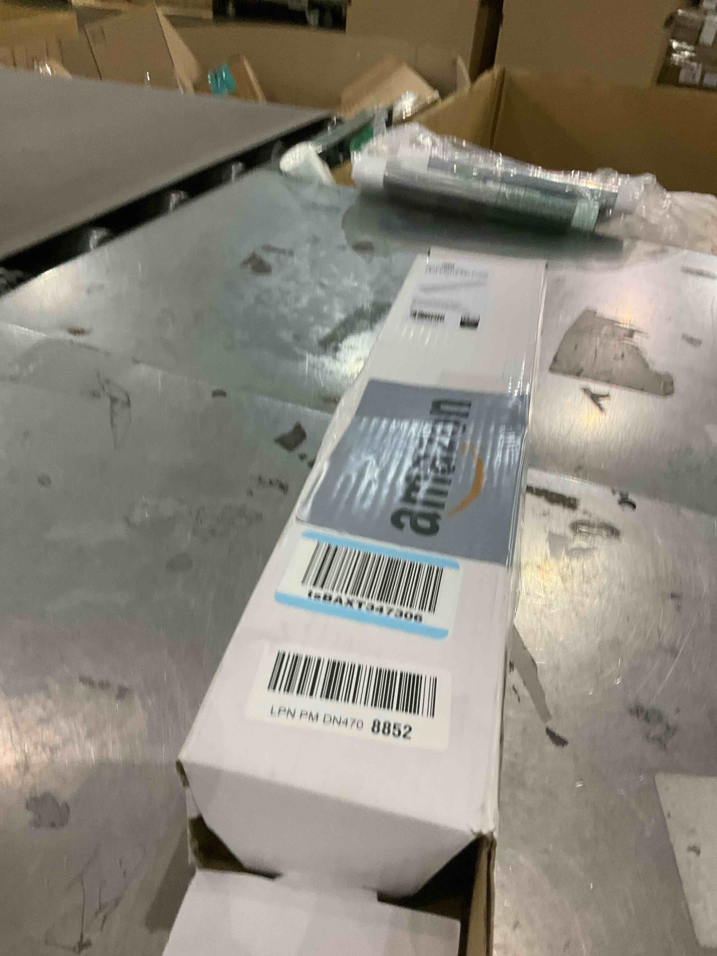 https://s3.amazonaws.com/lotting-images-prod/bidfta/GRA2041324_1739621636147.jpeg