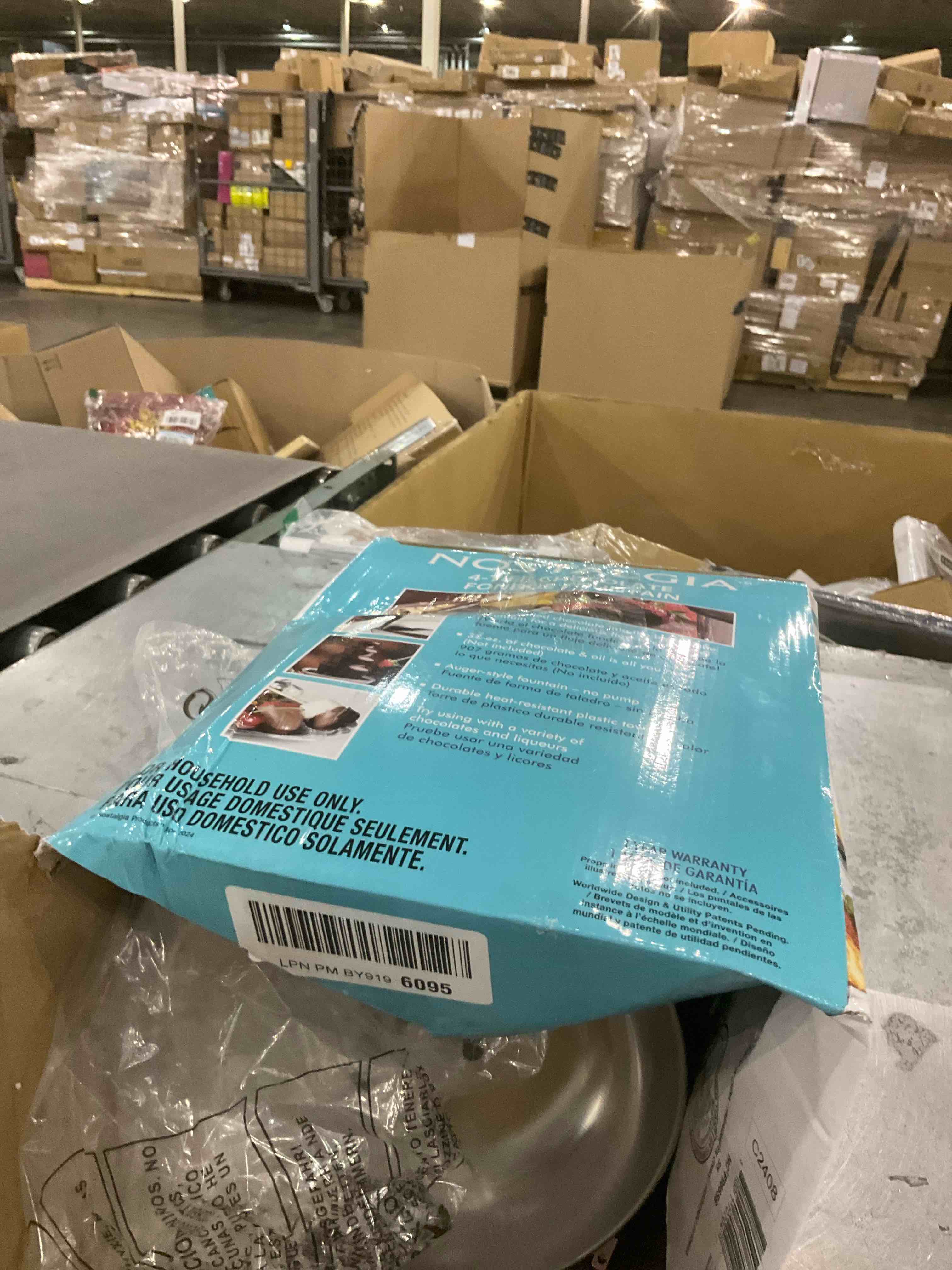 https://s3.amazonaws.com/lotting-images-prod/bidfta/GRA2041337_1739622673637.jpeg