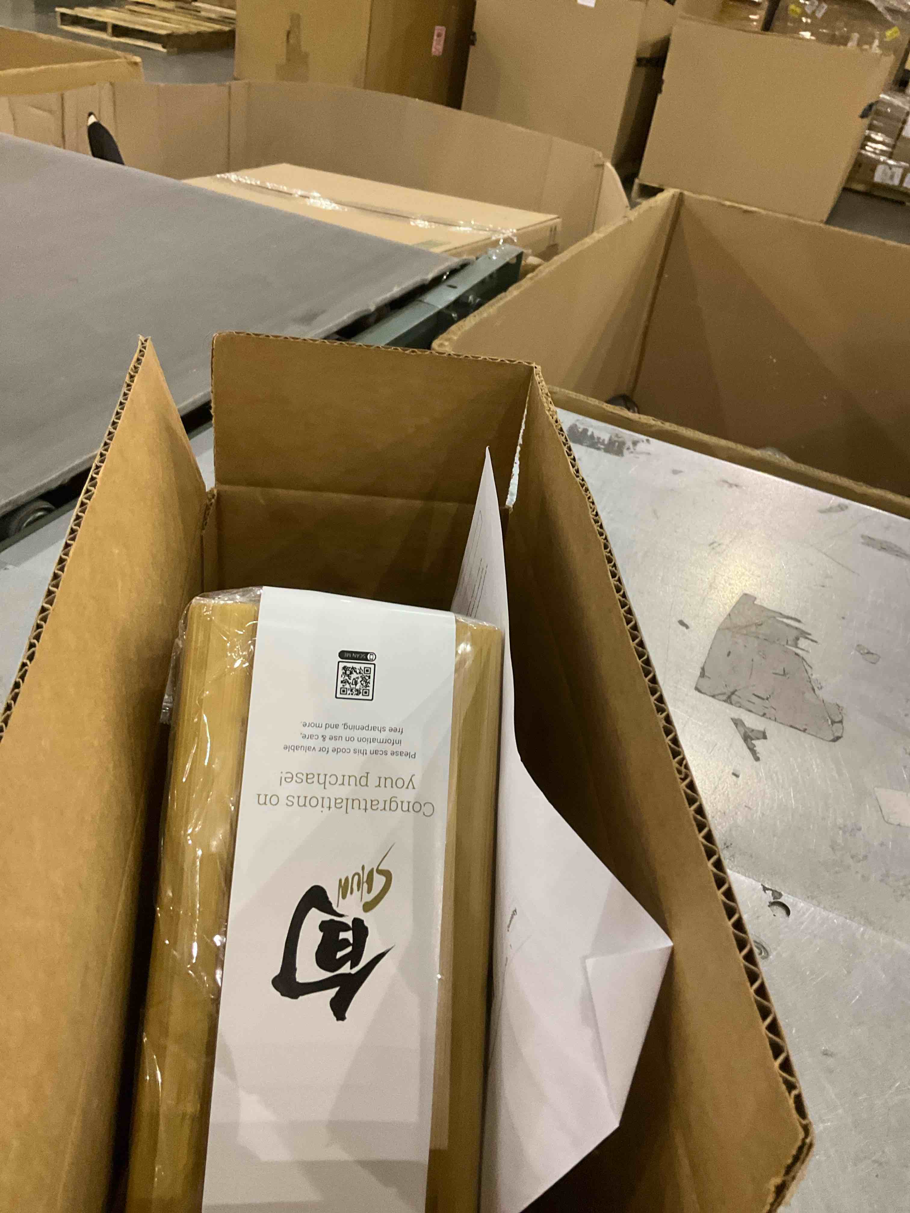 https://s3.amazonaws.com/lotting-images-prod/bidfta/GRA2042199_1740055457726.jpeg