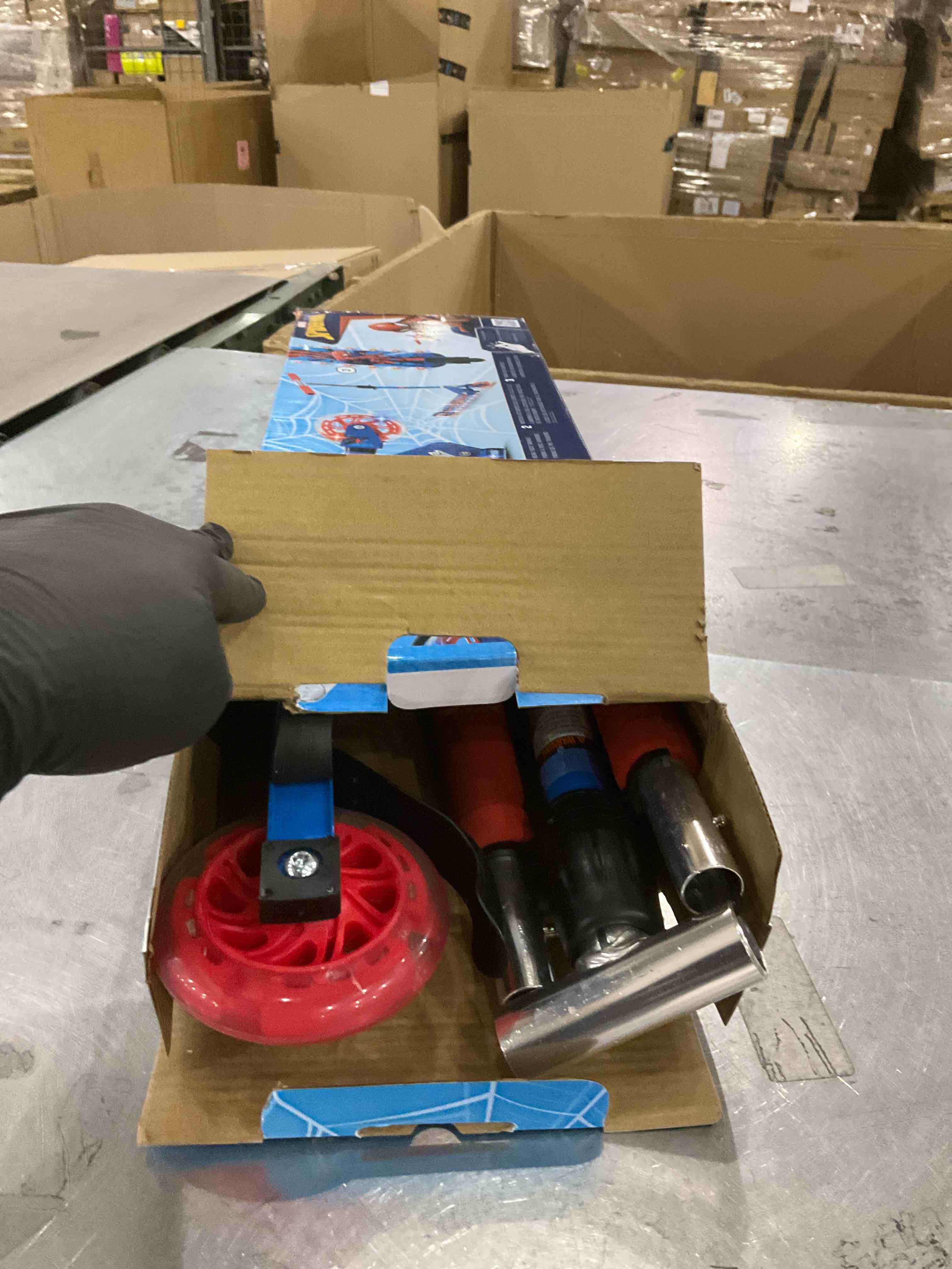 https://s3.amazonaws.com/lotting-images-prod/bidfta/GRA2042225_1740057682953.jpeg