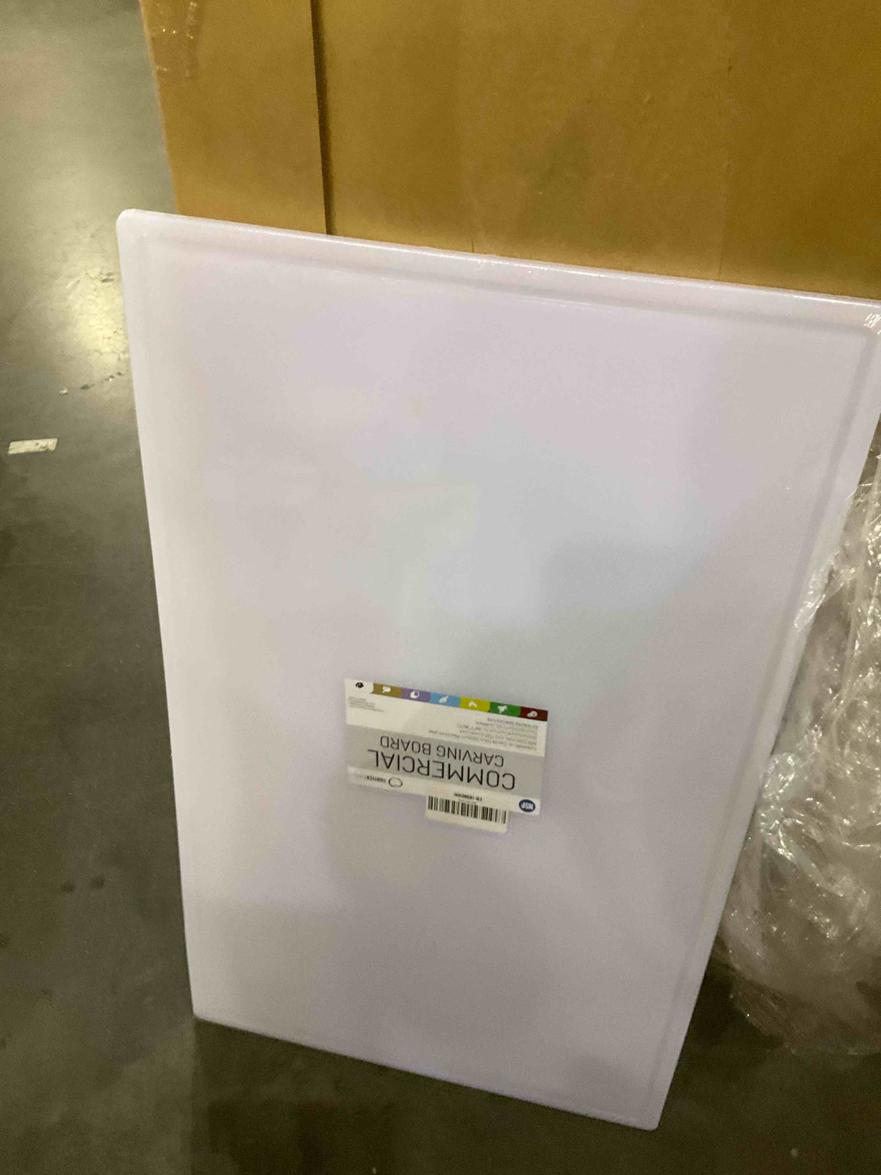 https://s3.amazonaws.com/lotting-images-prod/bidfta/GRA2042672_1740226686614.jpeg