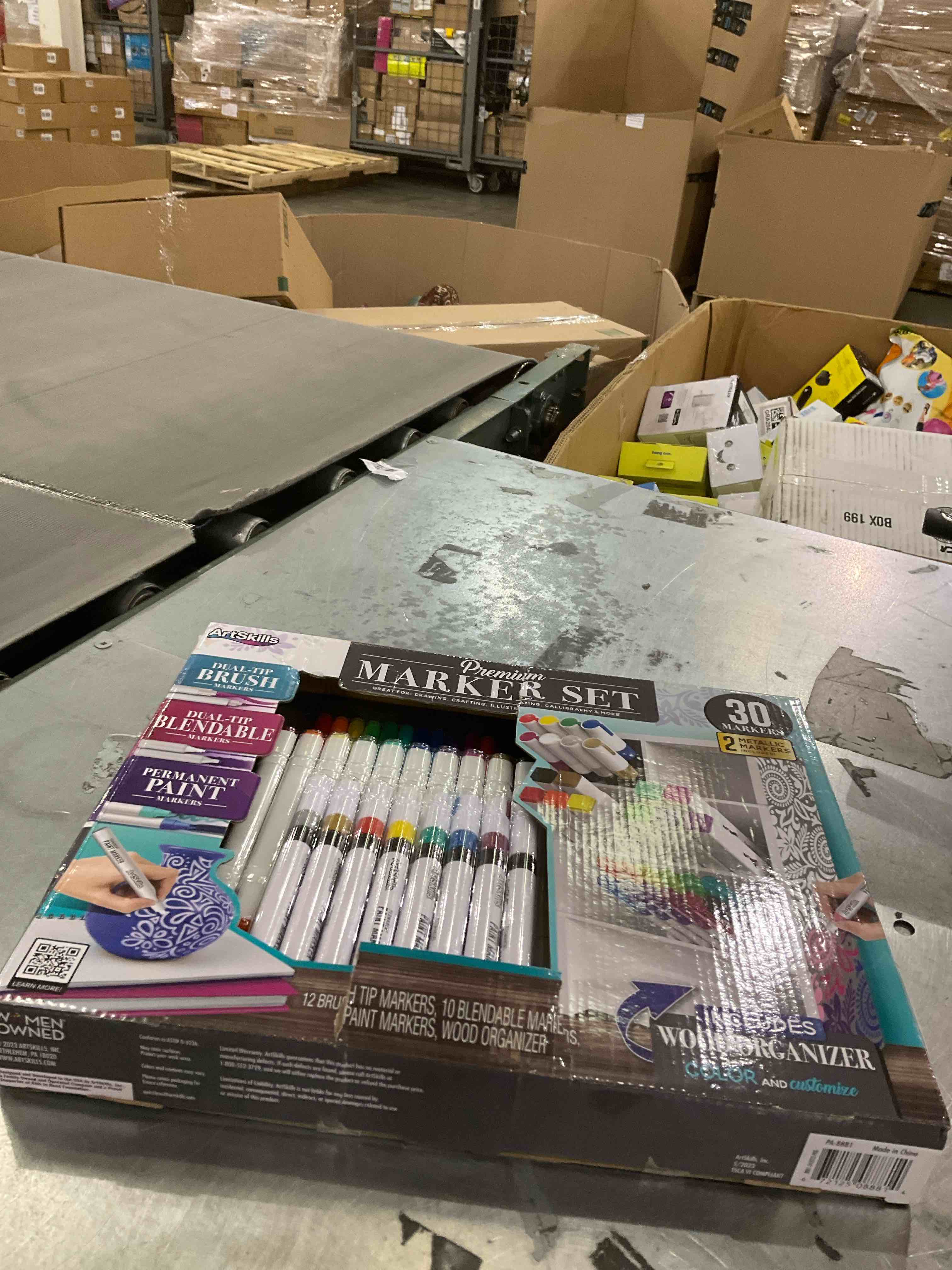 https://s3.amazonaws.com/lotting-images-prod/bidfta/GRA2043236_1740410200039.jpeg