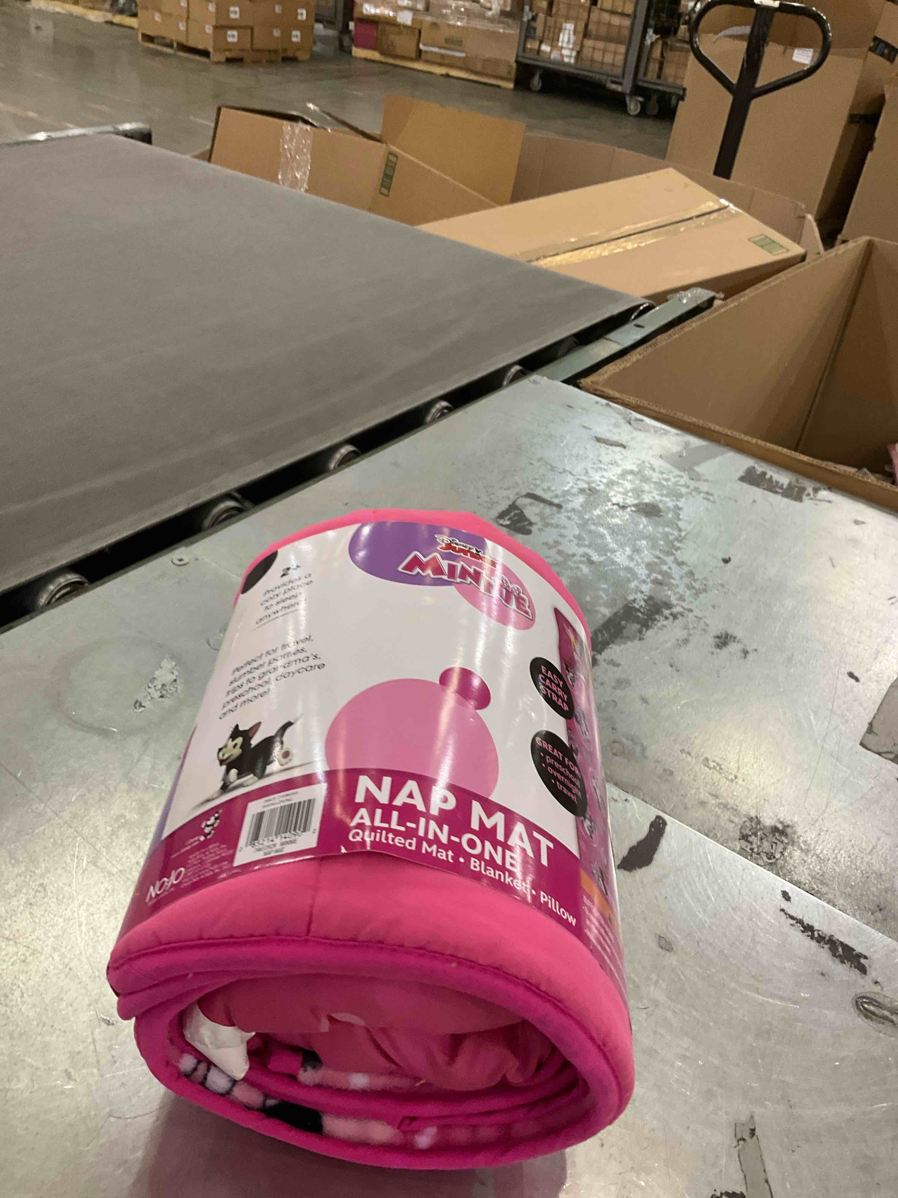 https://s3.amazonaws.com/lotting-images-prod/bidfta/GRA2043729_1740506731982.jpeg