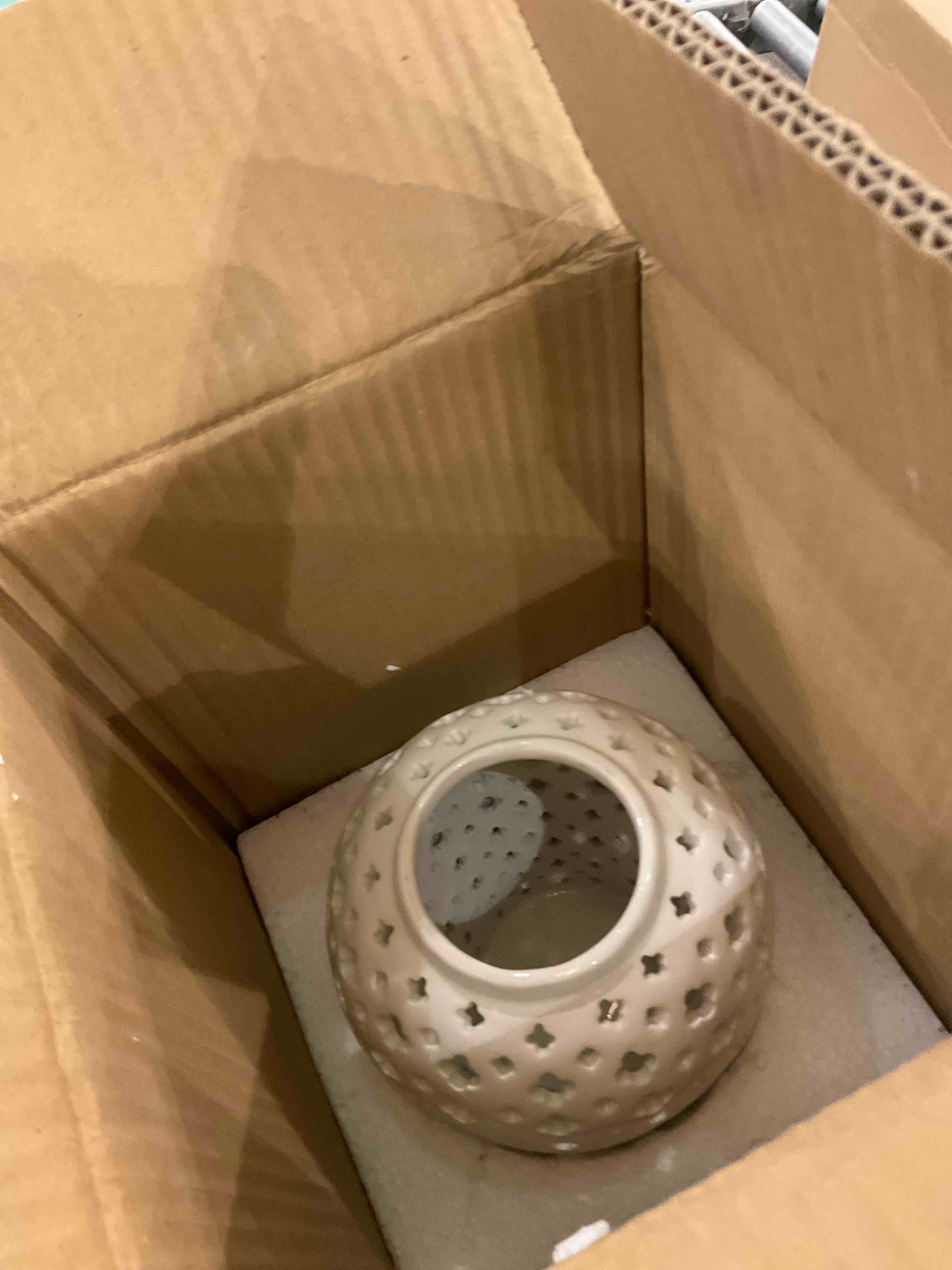 https://s3.amazonaws.com/lotting-images-prod/bidfta/GRA2044269_1738684733309.jpeg