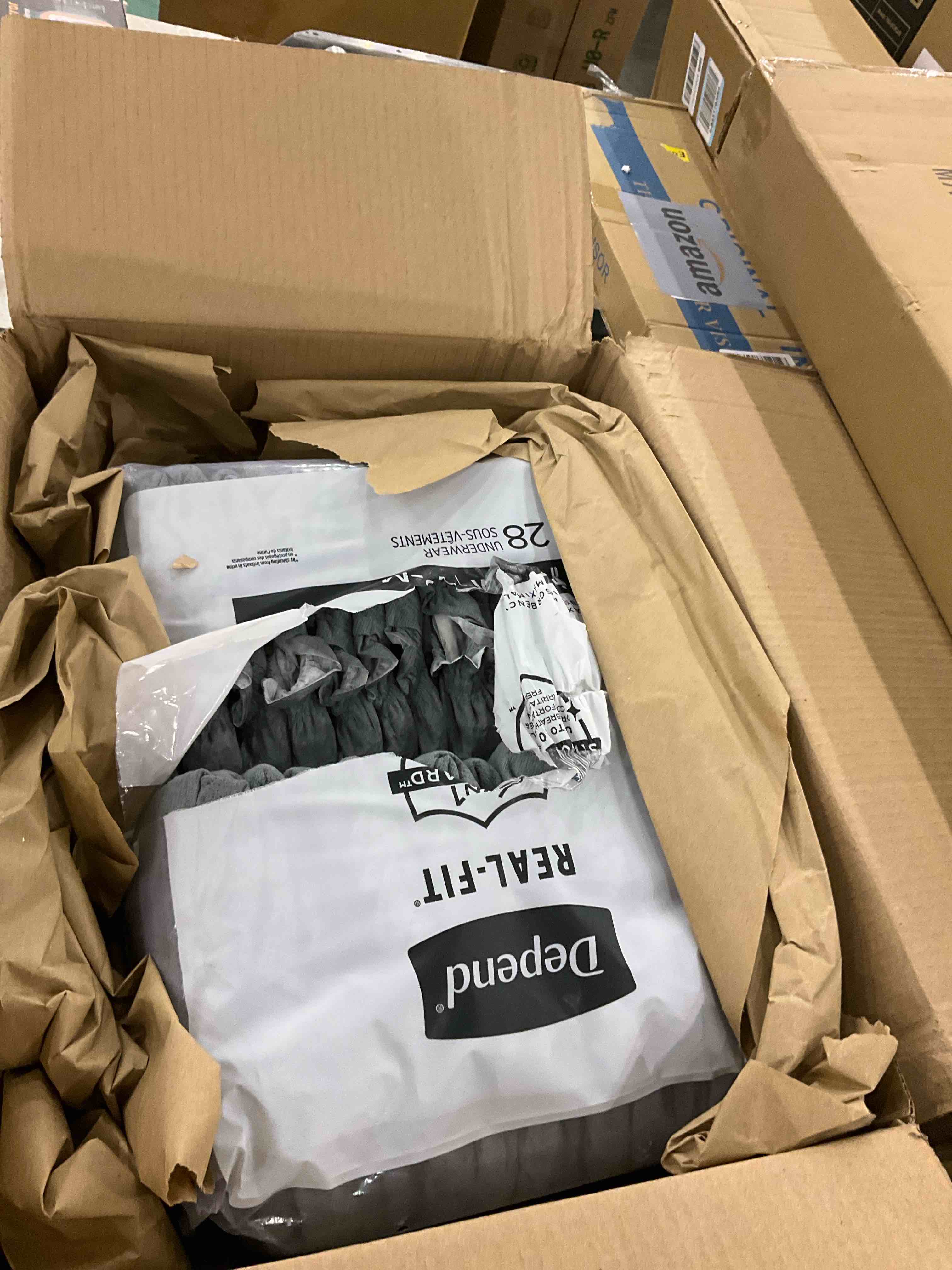 https://s3.amazonaws.com/lotting-images-prod/bidfta/GRA2044302_1738691388854.jpeg