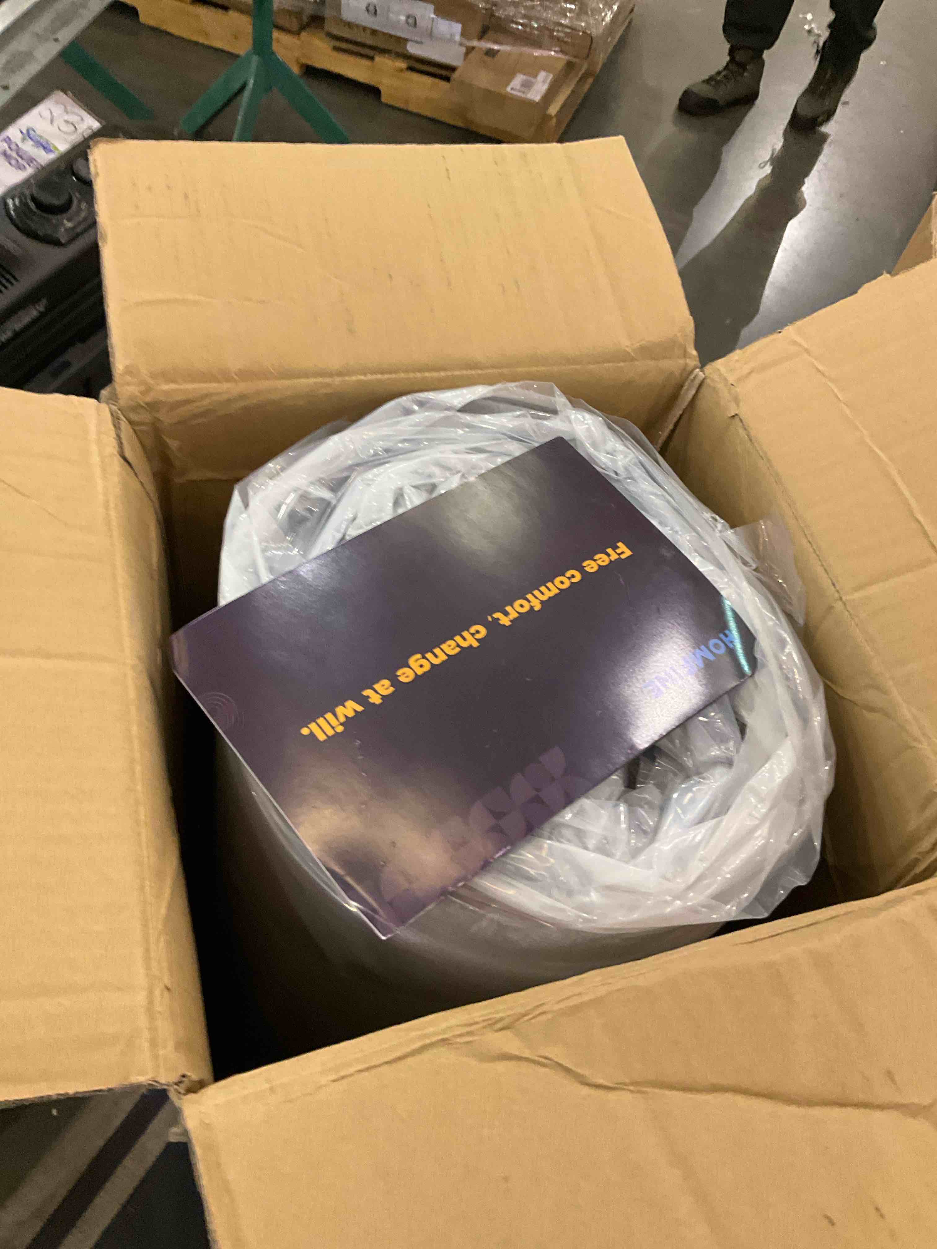 https://s3.amazonaws.com/lotting-images-prod/bidfta/GRA2045414_1739210317847.jpeg