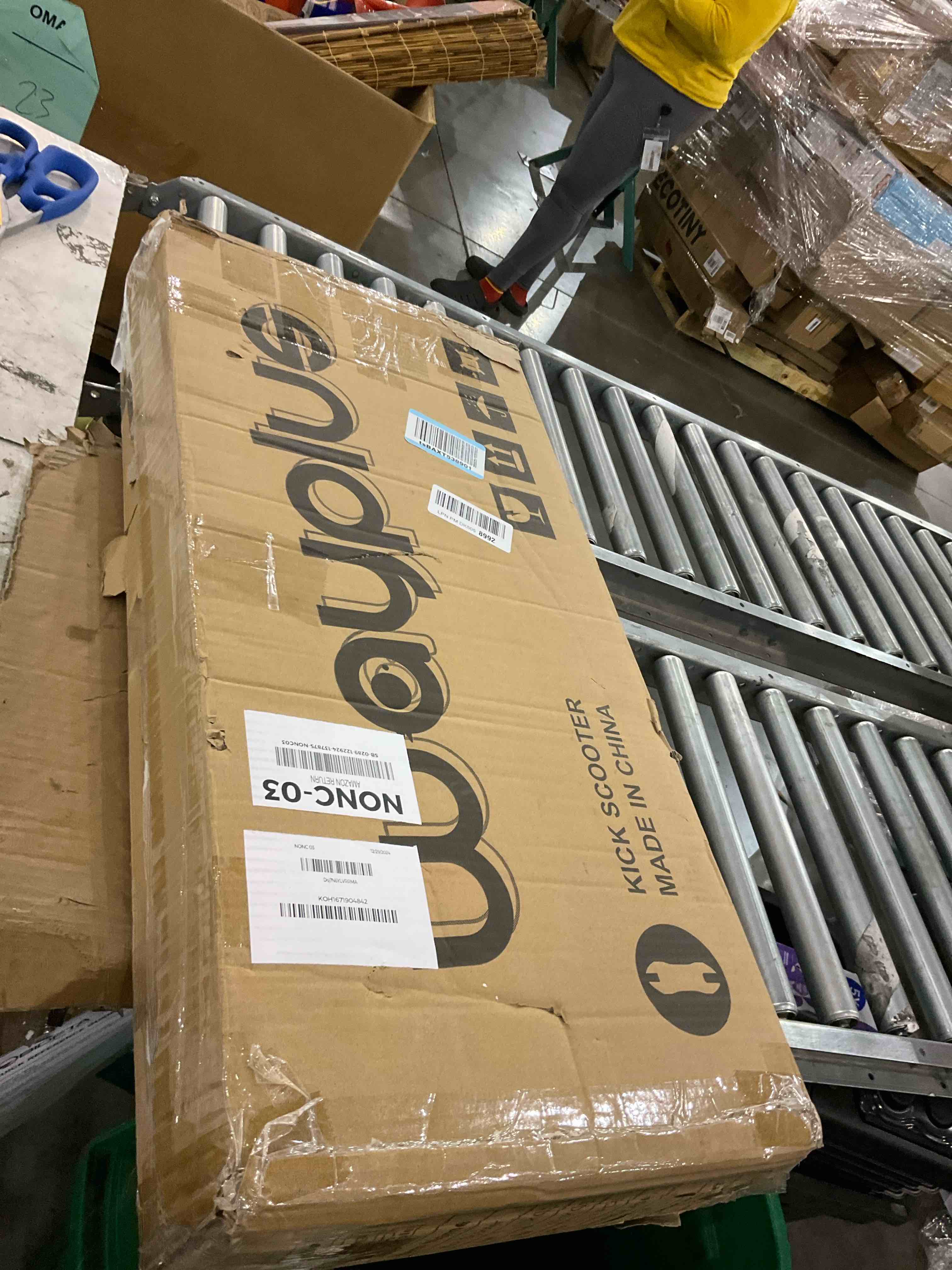 https://s3.amazonaws.com/lotting-images-prod/bidfta/GRA2045500_1739275698958.jpeg
