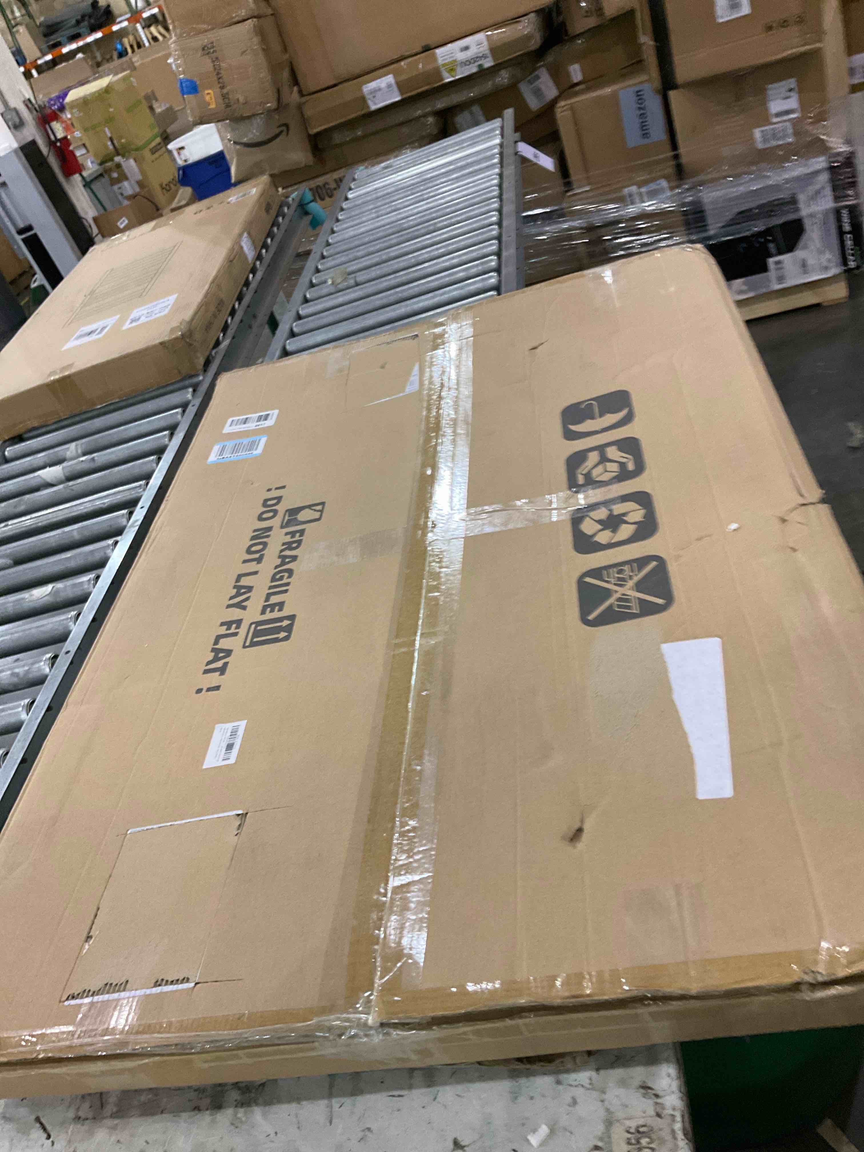 https://s3.amazonaws.com/lotting-images-prod/bidfta/GRA2045673_1739292319260.jpeg