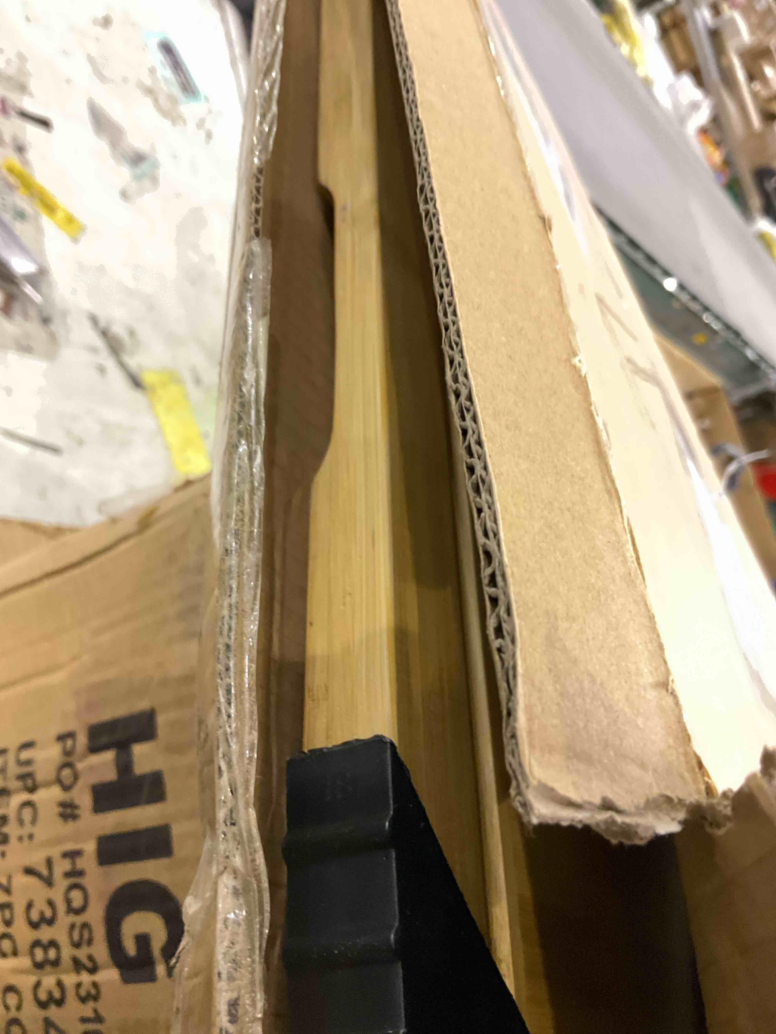 https://s3.amazonaws.com/lotting-images-prod/bidfta/GRA2045678_1739362008233.jpeg