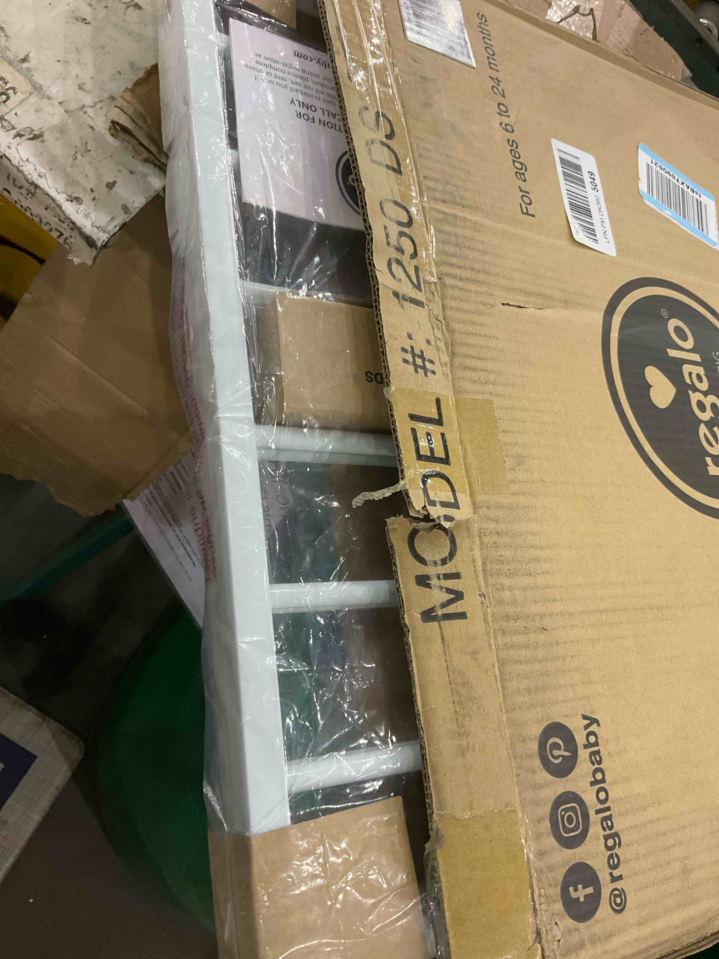 https://s3.amazonaws.com/lotting-images-prod/bidfta/GRA2046206_1739535237460.jpeg