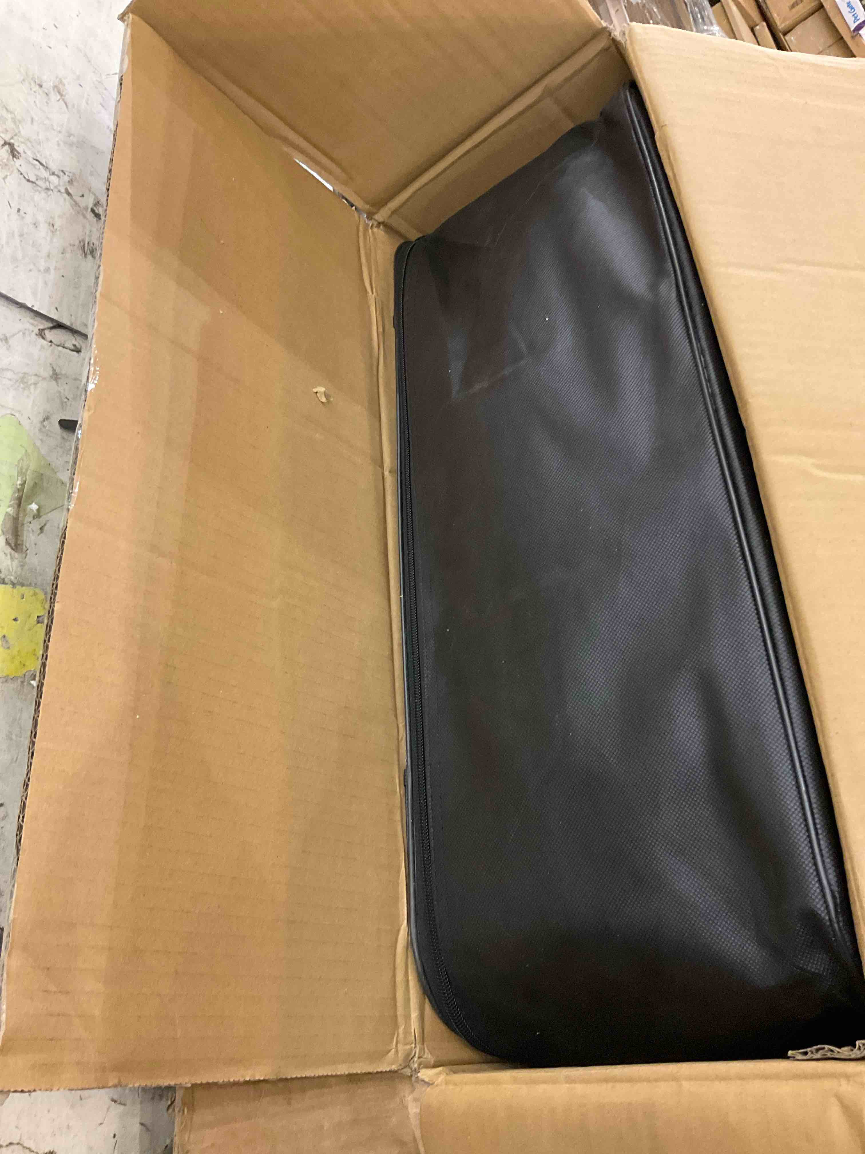 https://s3.amazonaws.com/lotting-images-prod/bidfta/GRA2046645_1739823584873.jpeg