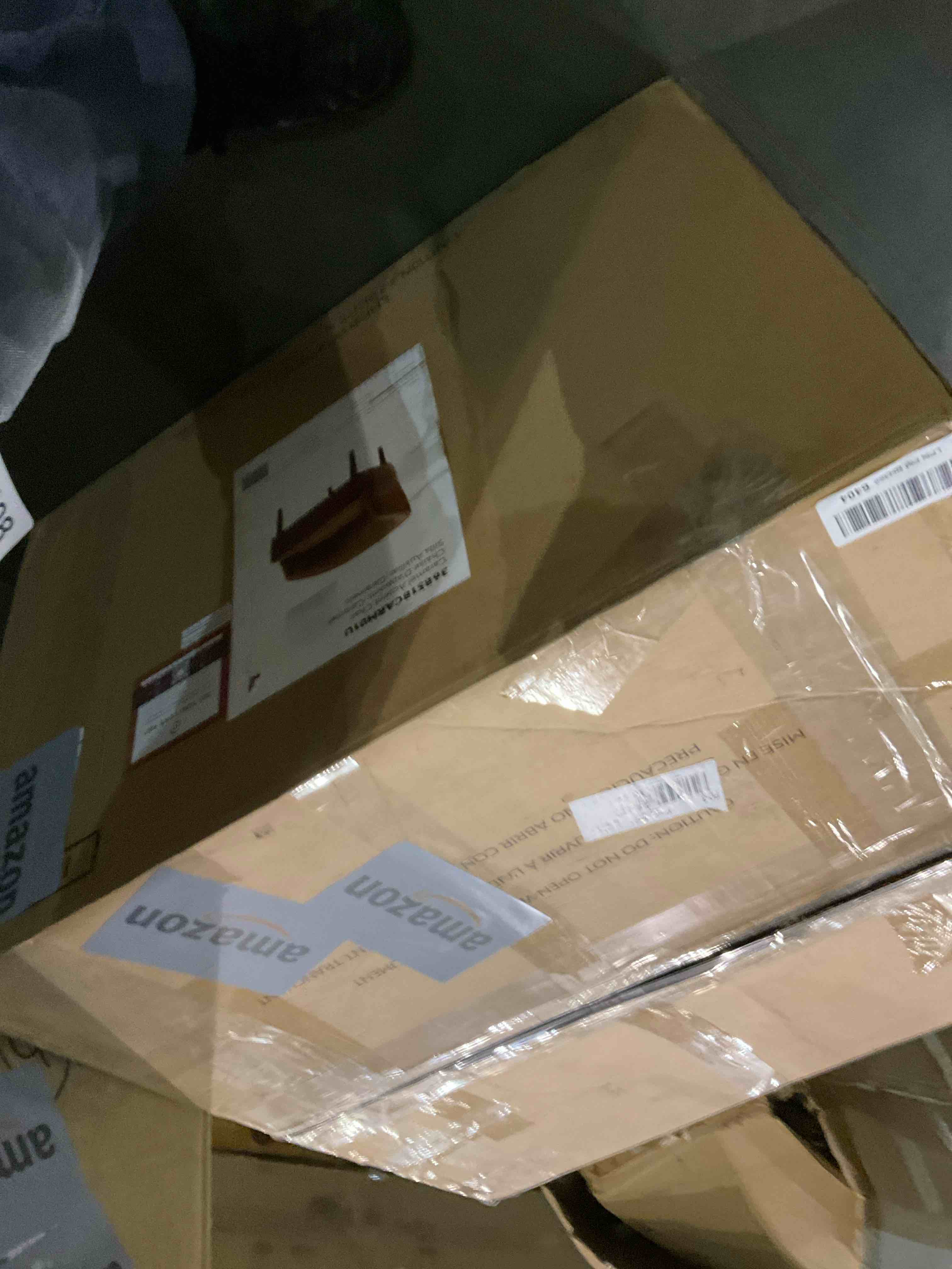 https://s3.amazonaws.com/lotting-images-prod/bidfta/GRA2047937_1740054870728.jpeg