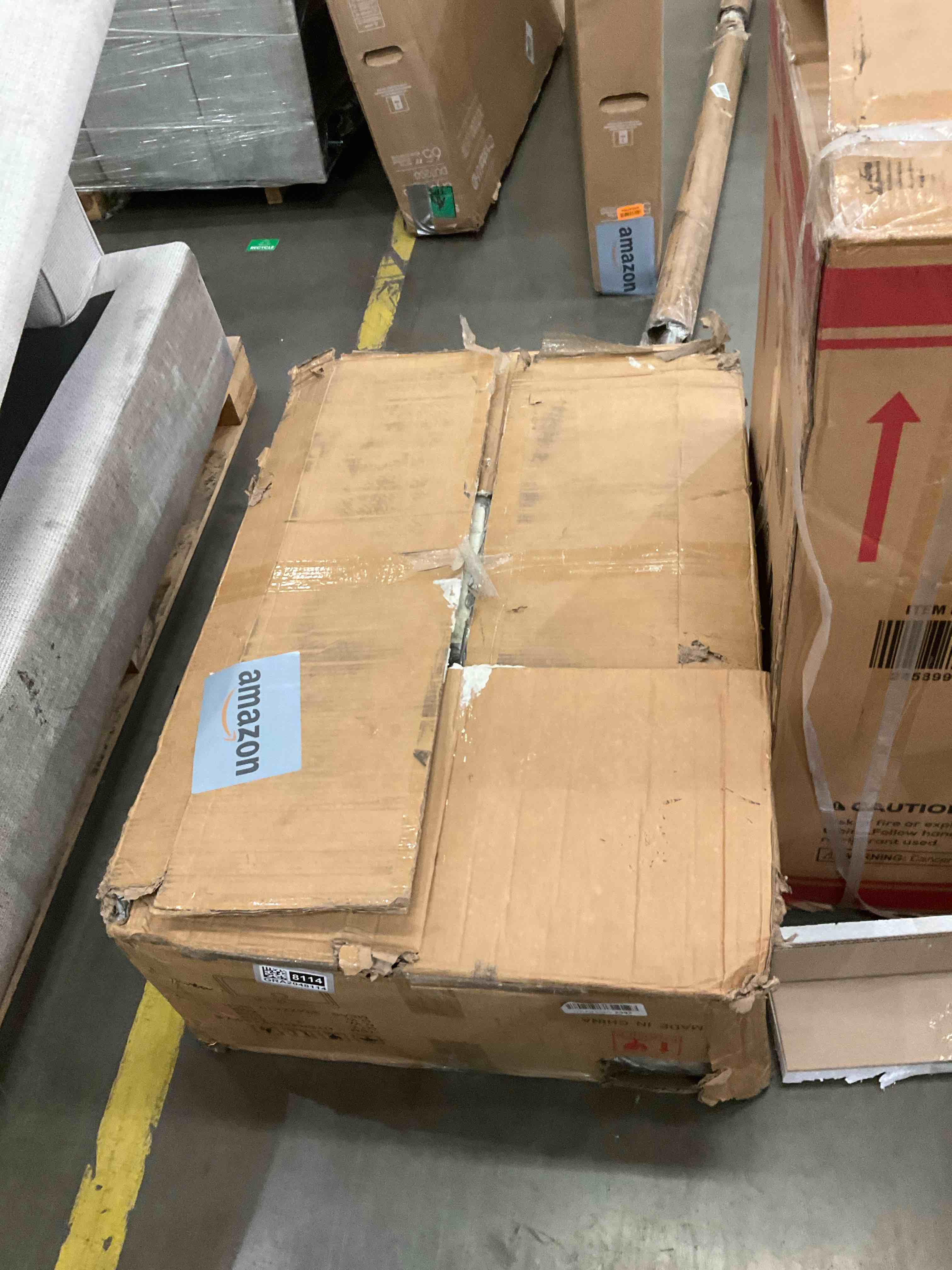 https://s3.amazonaws.com/lotting-images-prod/bidfta/GRA2048114_1740070038121.jpeg