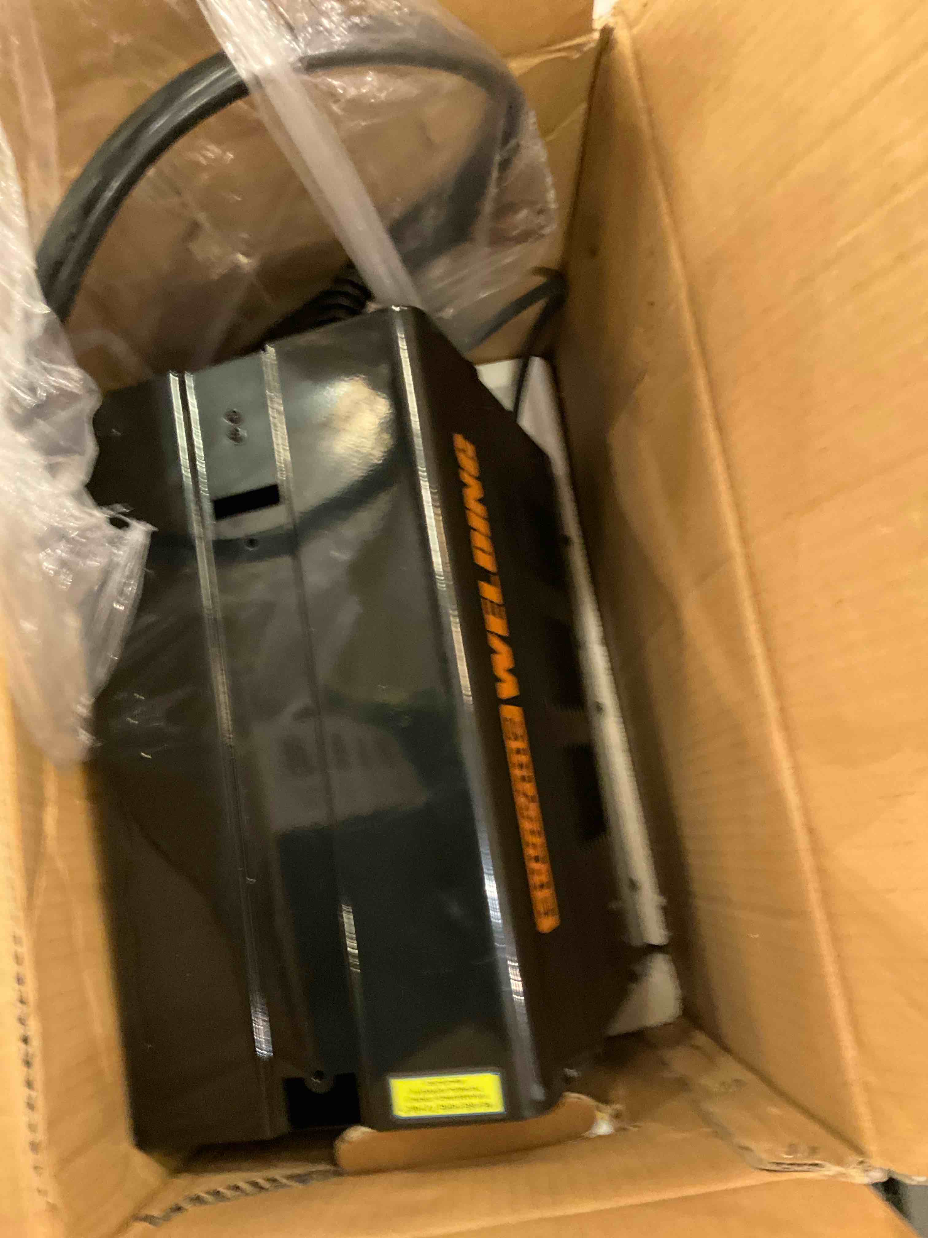 https://s3.amazonaws.com/lotting-images-prod/bidfta/GRA2048317_1740159743466.jpeg
